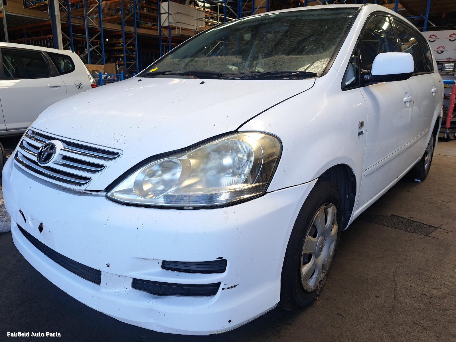2003-2010 Toyota Avensis Rear Garnish
