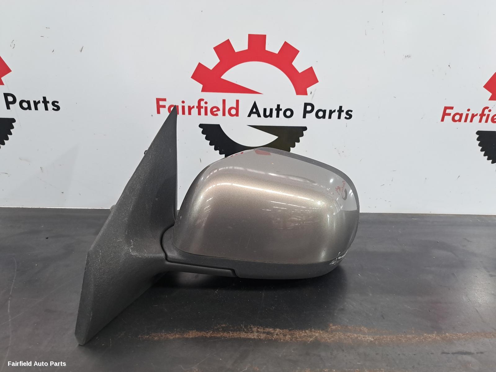 2012-2014 Nissan Almera Left Door Mirror