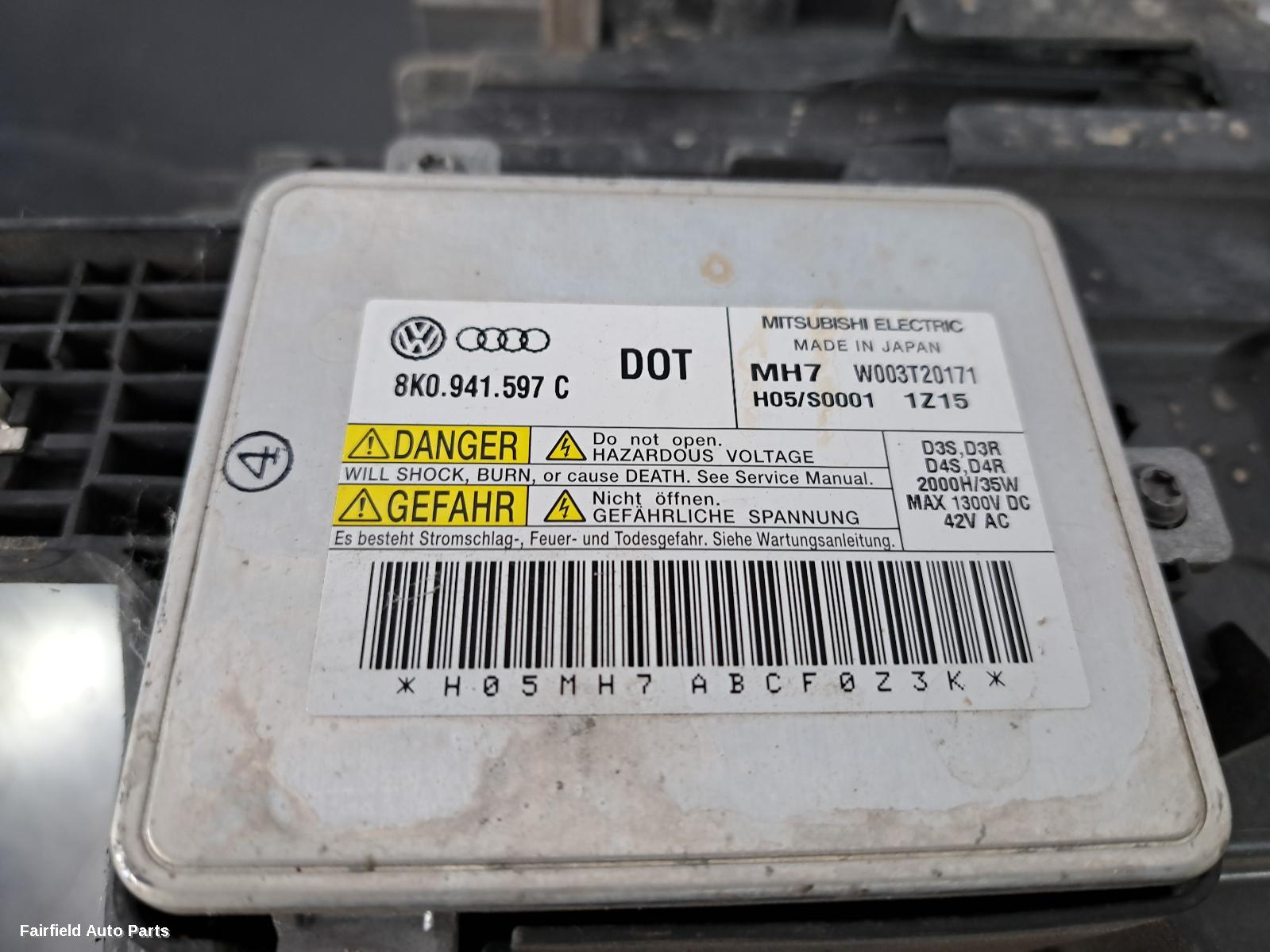 2012-2014 Audi Q3 Right Headlamp