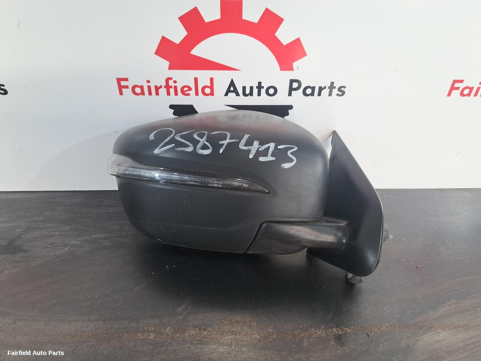 2018-2020 Mercedes X Class Right Door Mirror