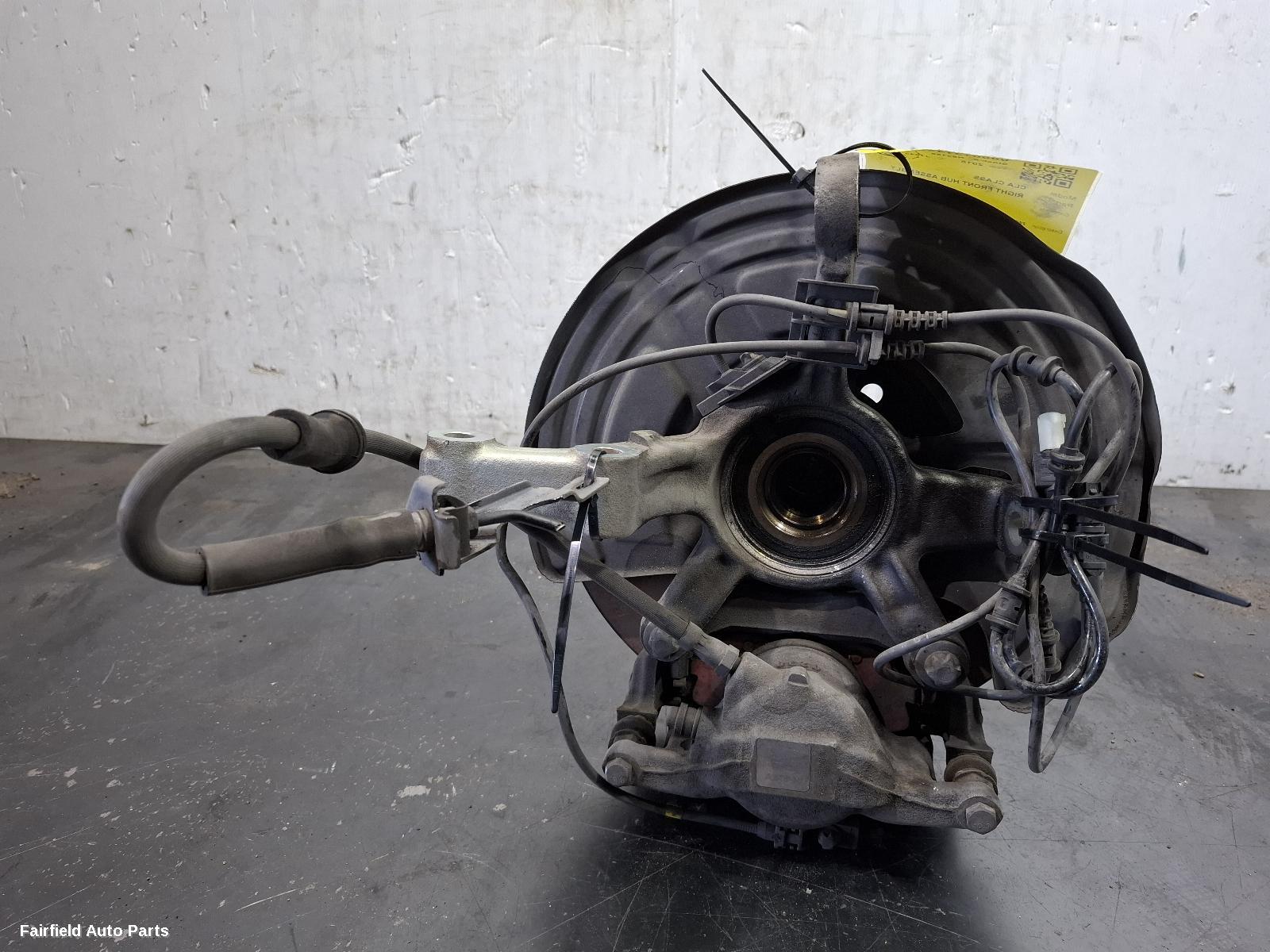 2013-2019 Mercedes Cla Class Right Front Hub Assembly