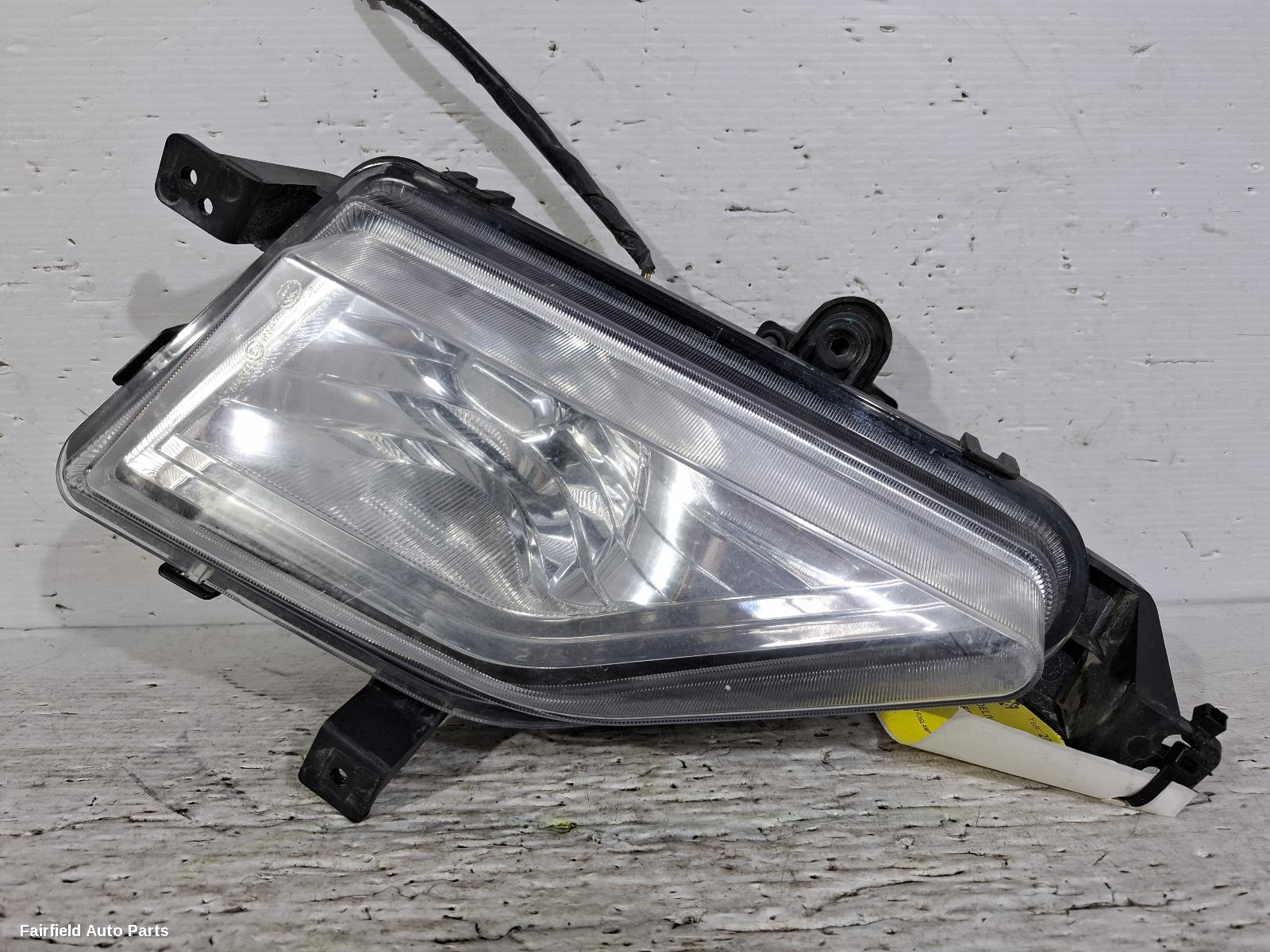 2020-2026 Ldv Deliver 9 Left Indicator Fog Side