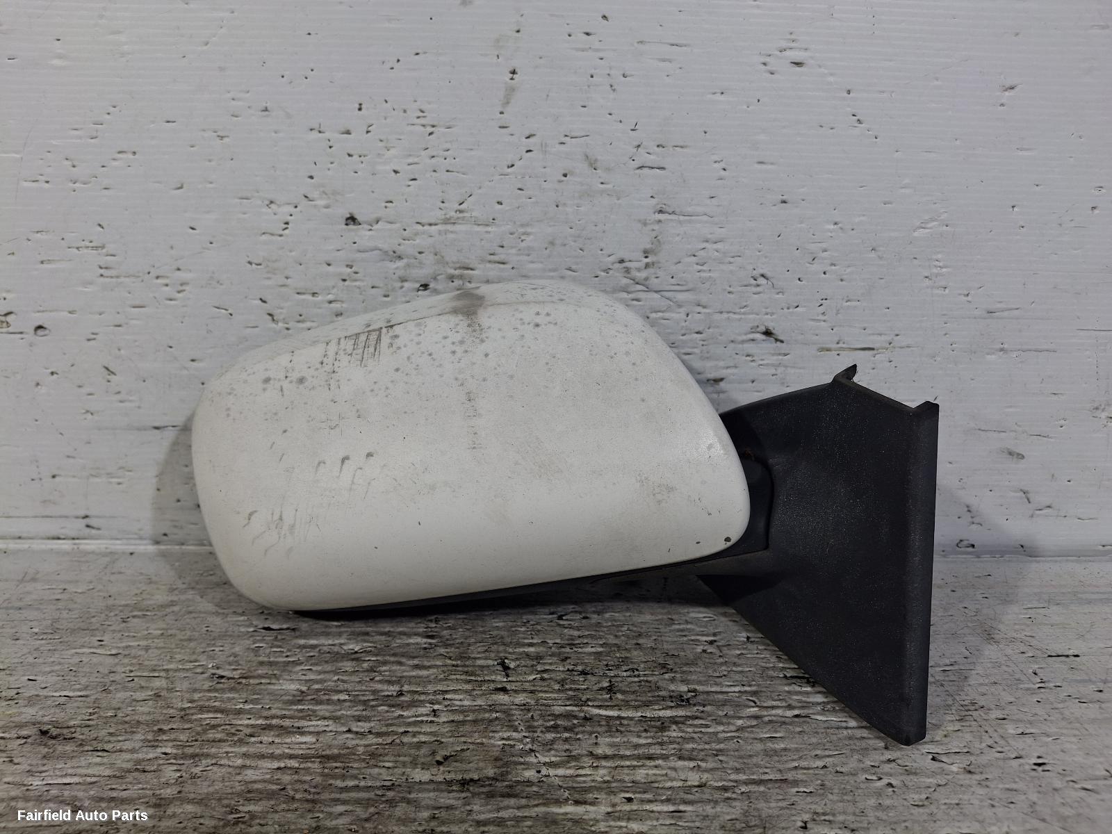 2005-2011 Toyota Yaris Right Door Mirror
