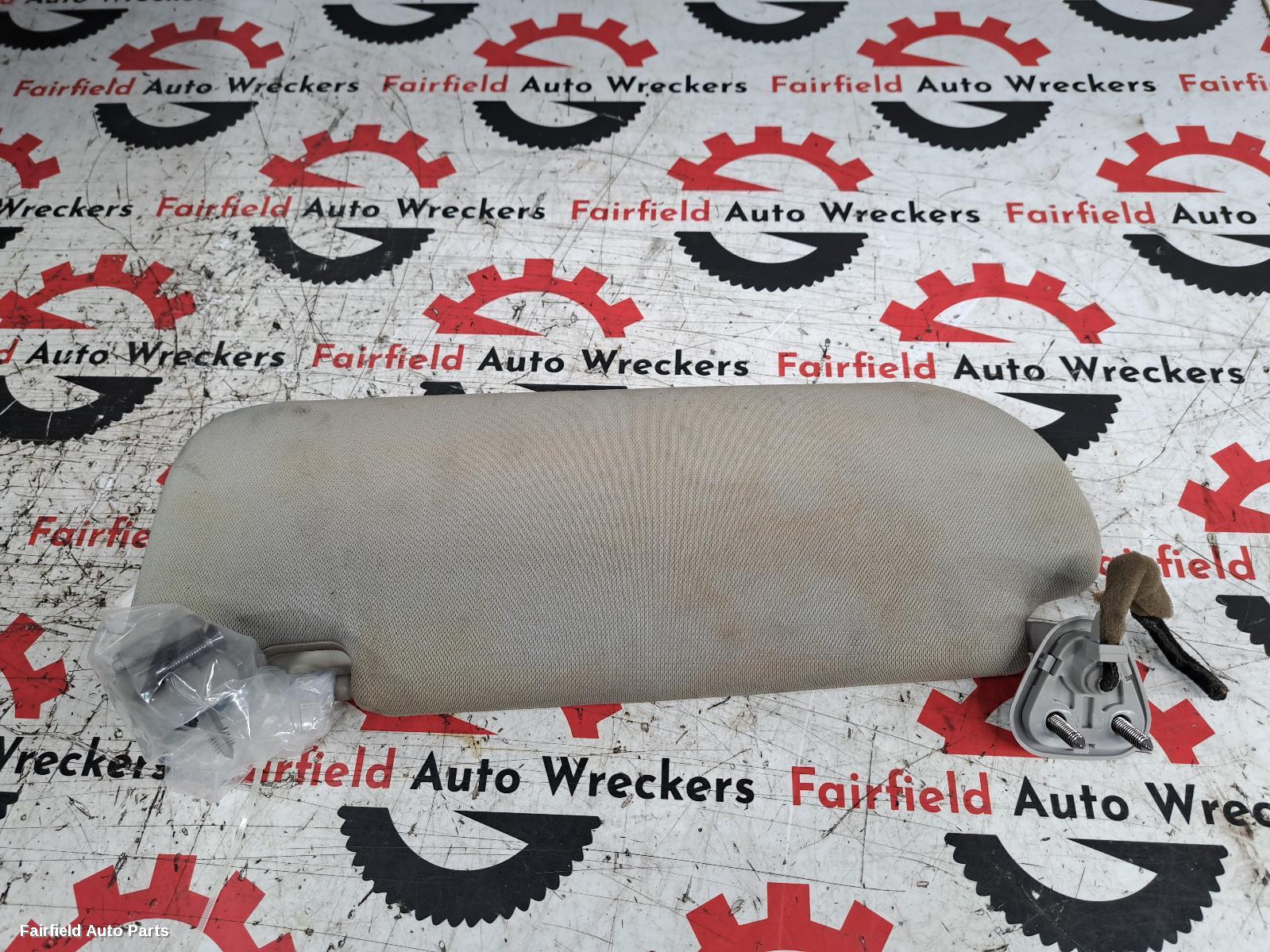 2011-2015 Hyundai I40 Sunvisor