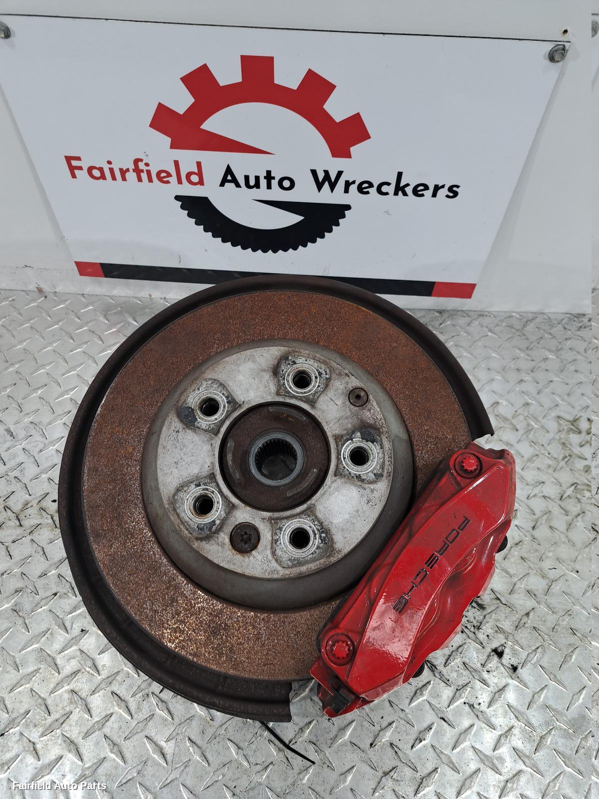 2010-2014 Porsche Cayenne Left Rear Hub Assembly