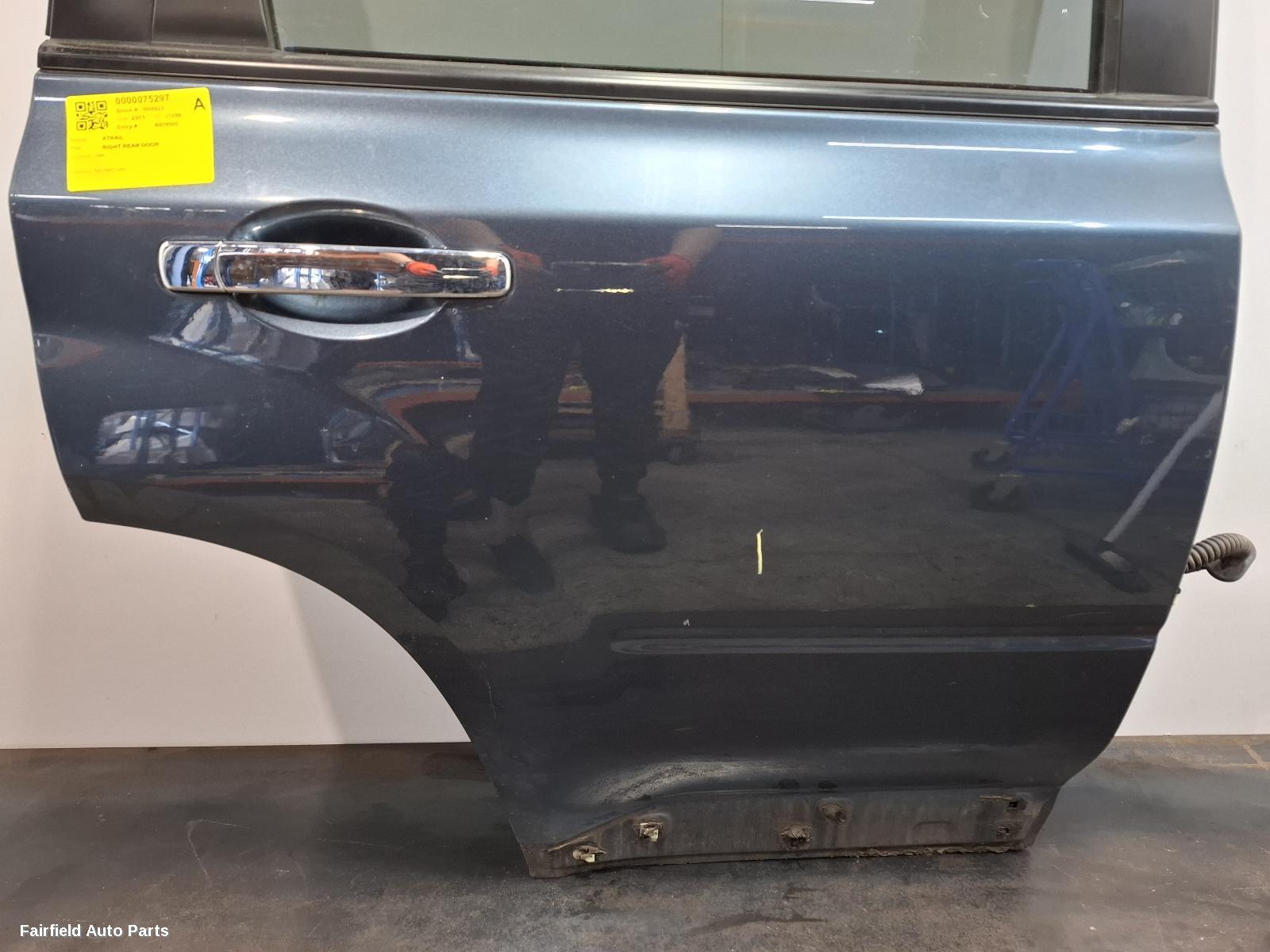 2007-2013 Nissan Xtrail Right Rear Door Sliding