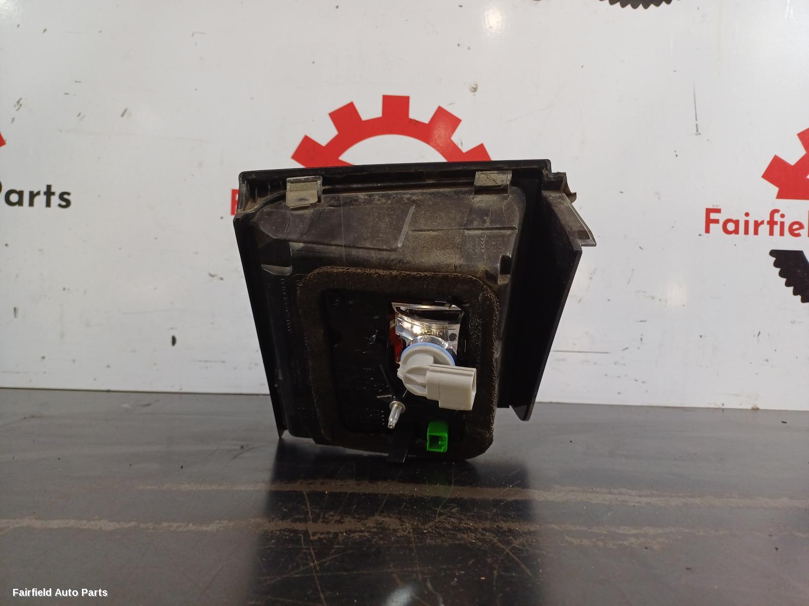 2015-2019 Land Rover Discovery Sport Rear Garnish