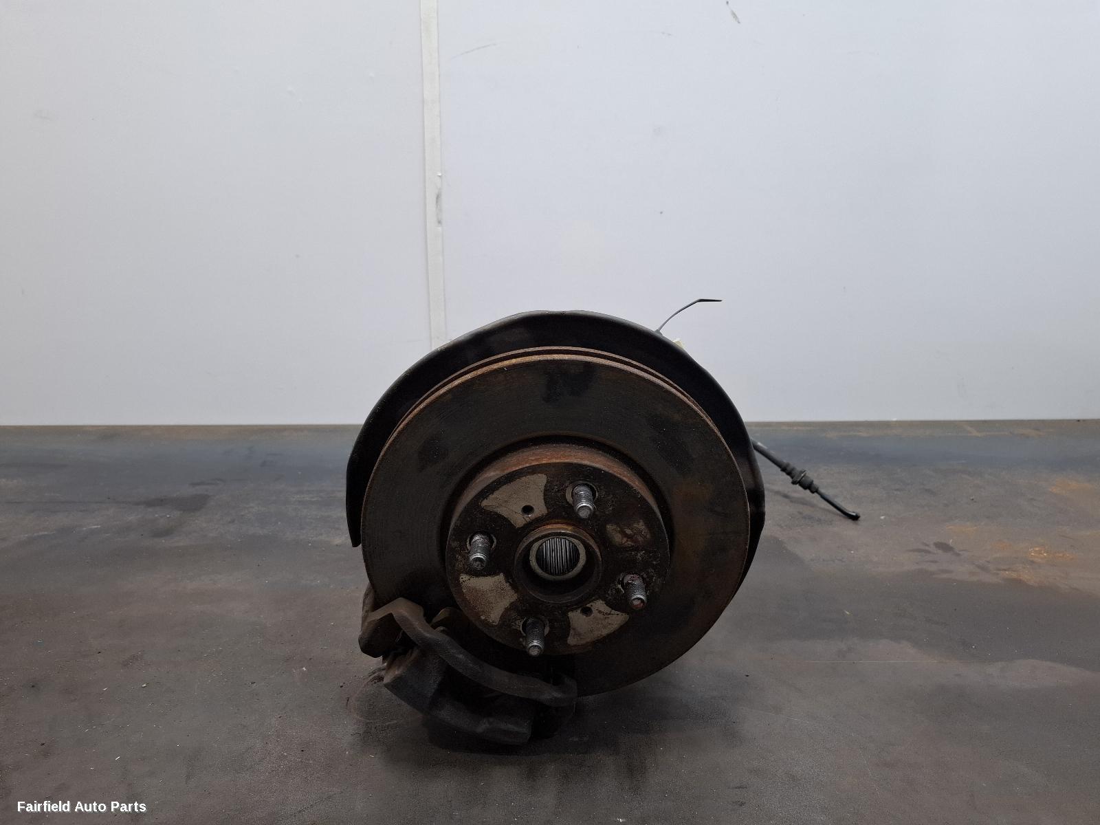 2001-2007 Toyota Corolla Right Front Hub Assembly