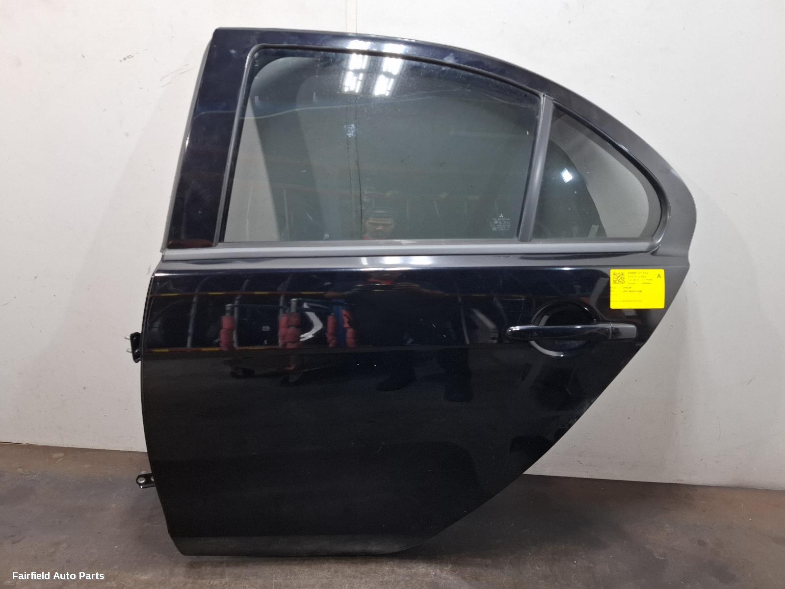 2007-2015 Mitsubishi Lancer Left Rear Door Sliding
