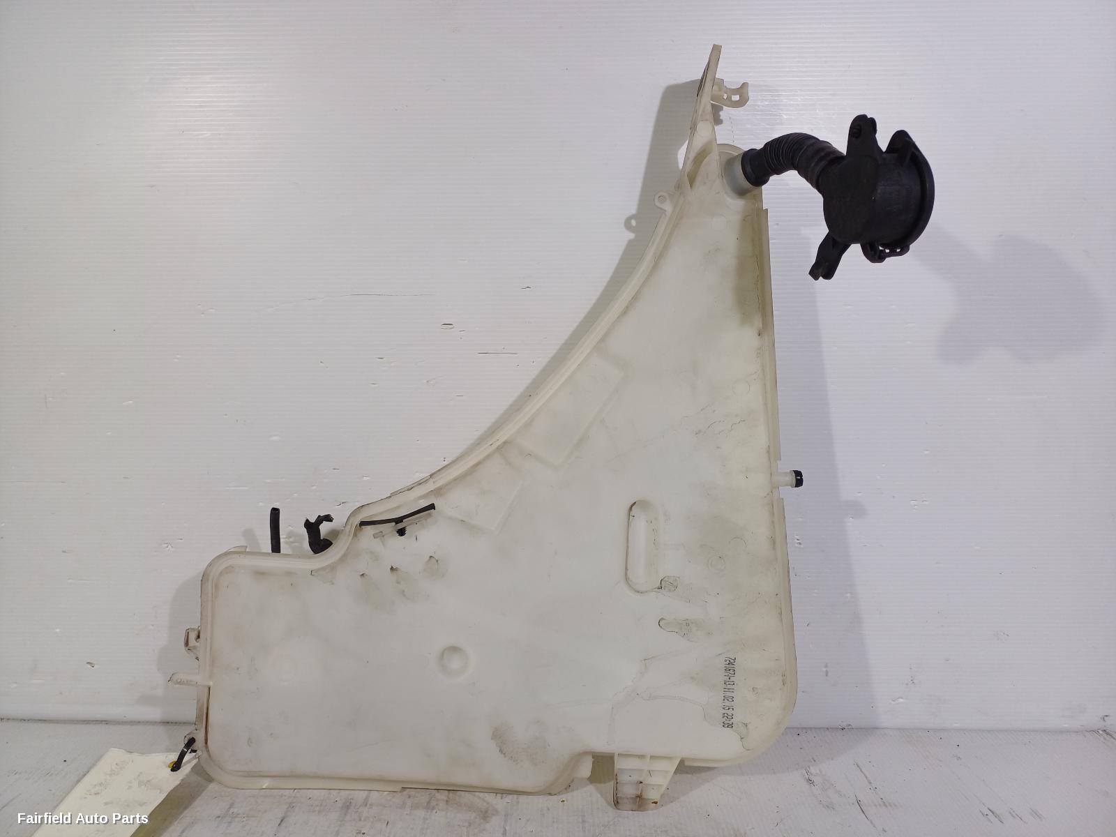 2013-2021 Bmw 2 Series Washer Bottle