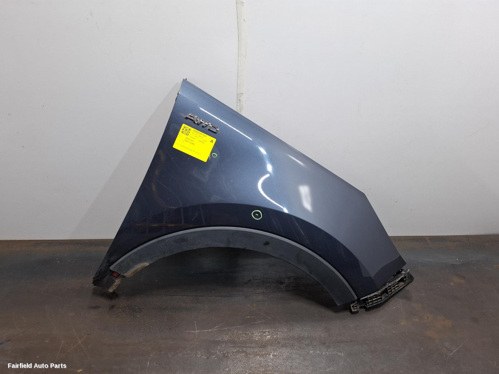 2010-2015 Kia Sportage Right Guard
