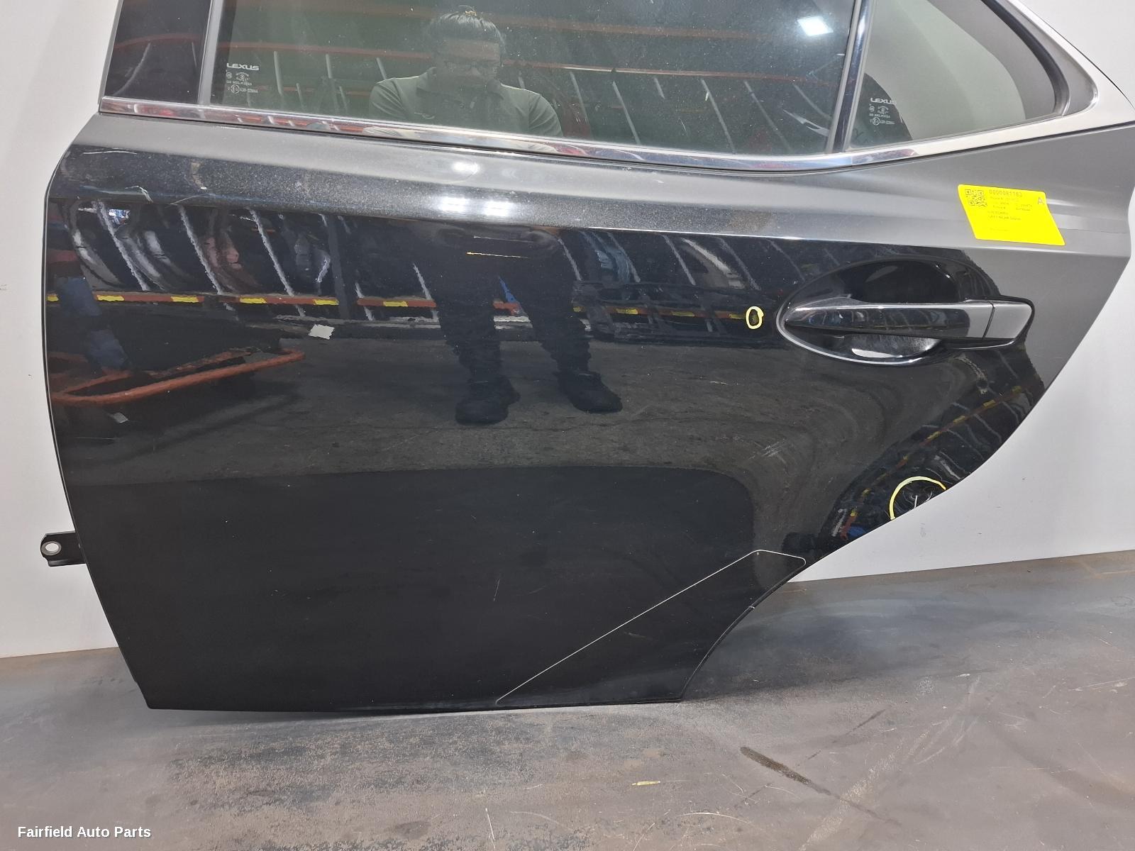 2013-2020 Lexus Is Series Left Rear Door Sliding