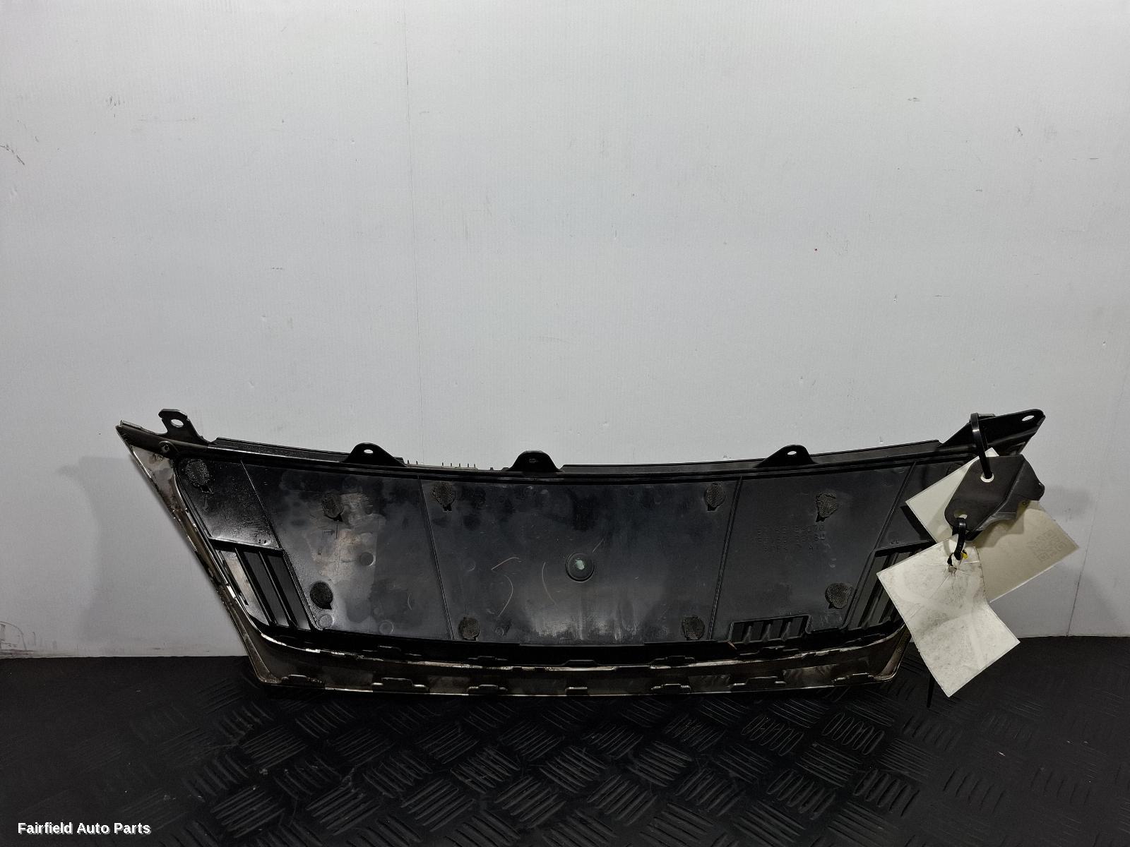 2005-2008 Lexus Is250/is250c Grille