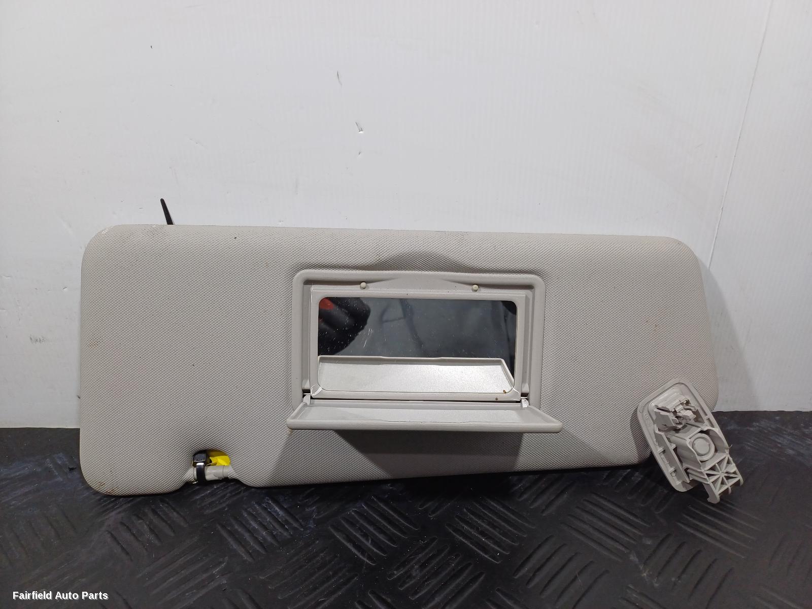 2010-2016 Renault Megane Sunvisor
