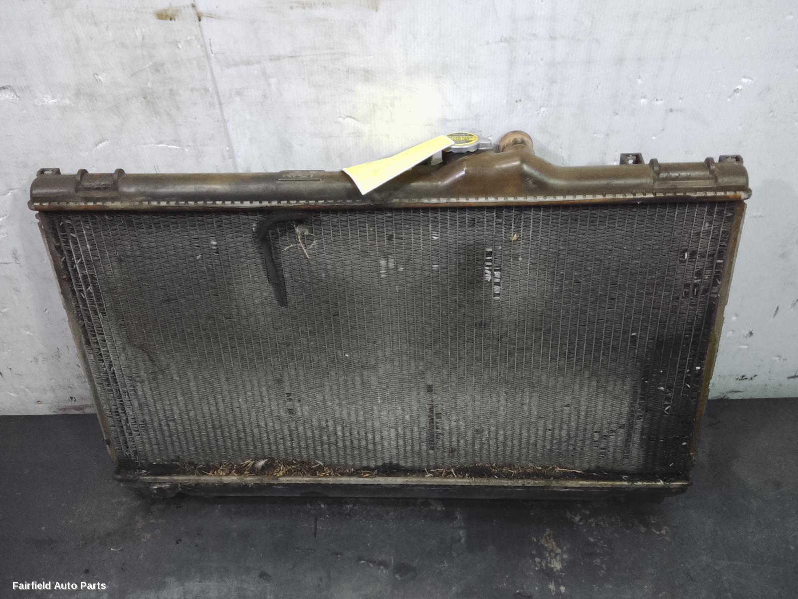 1998-2005 Lexus Is200/is300 Radiator
