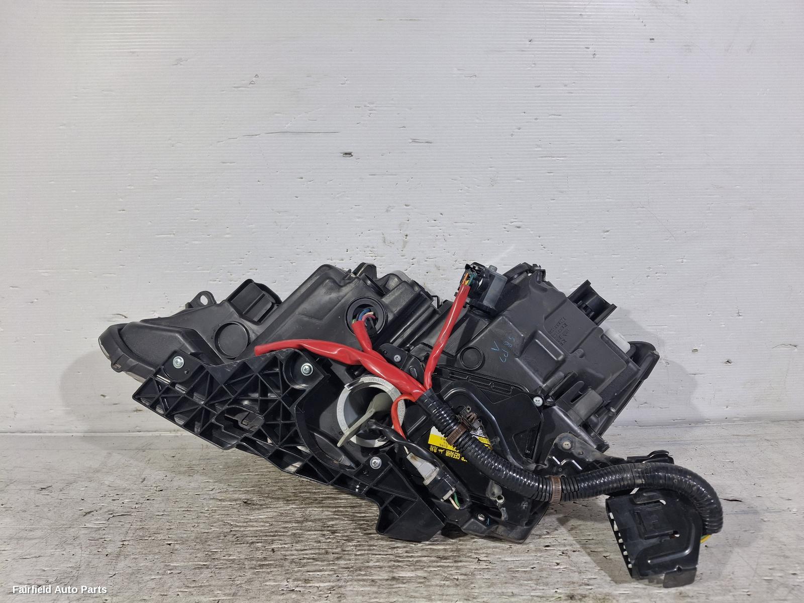 2005-2010 Lexus Is250/is250c Right Headlamp