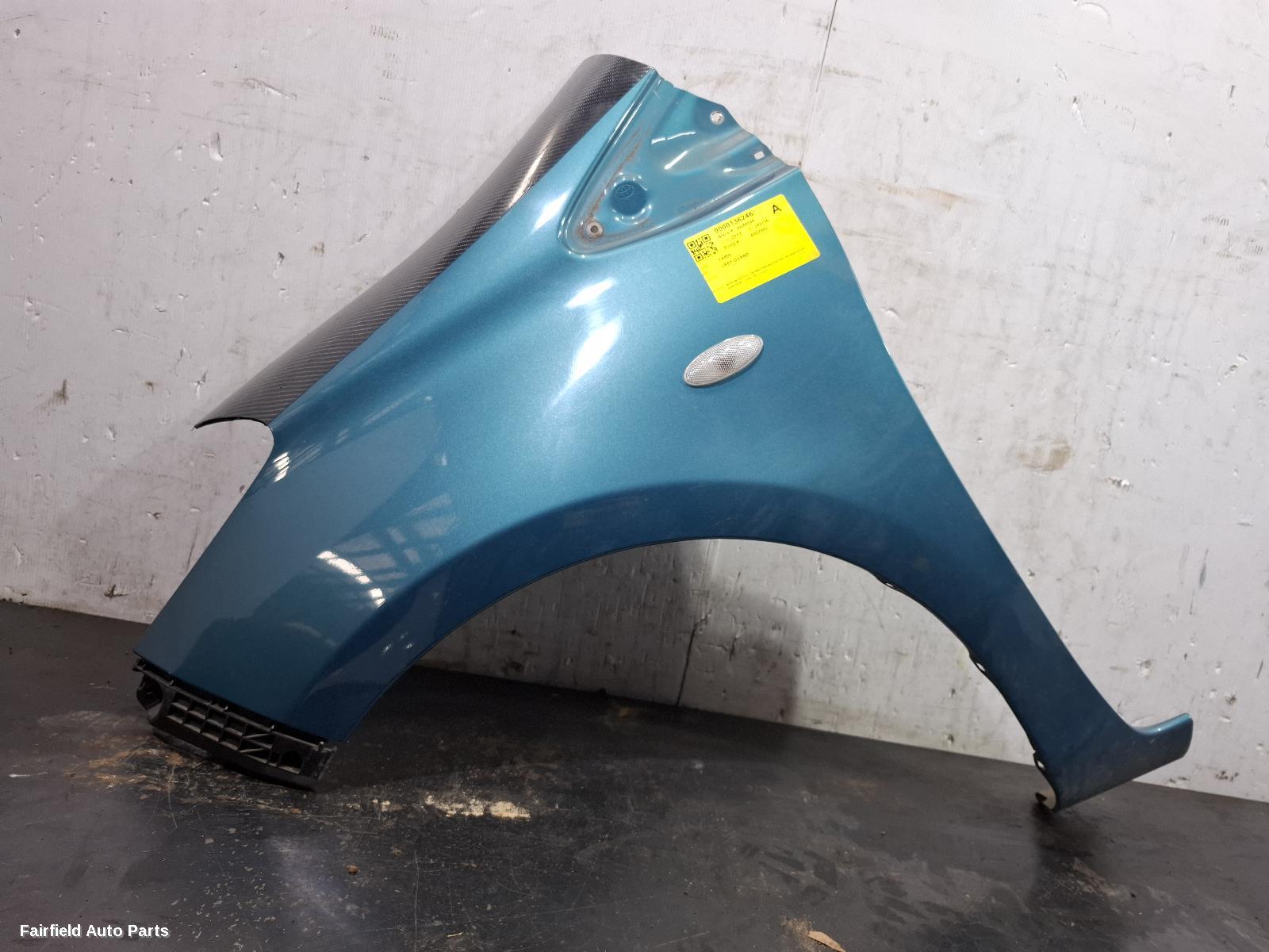 2011-2020 Toyota Yaris Left Guard