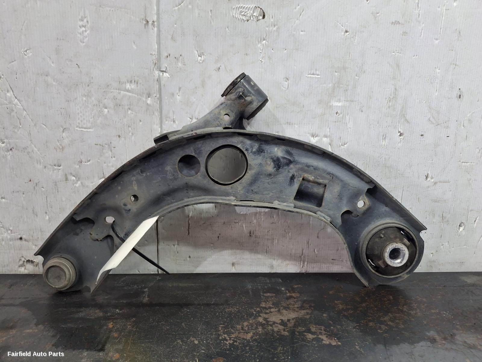 2015-2017 Mazda Cx3 Right Front Lower Control Arm