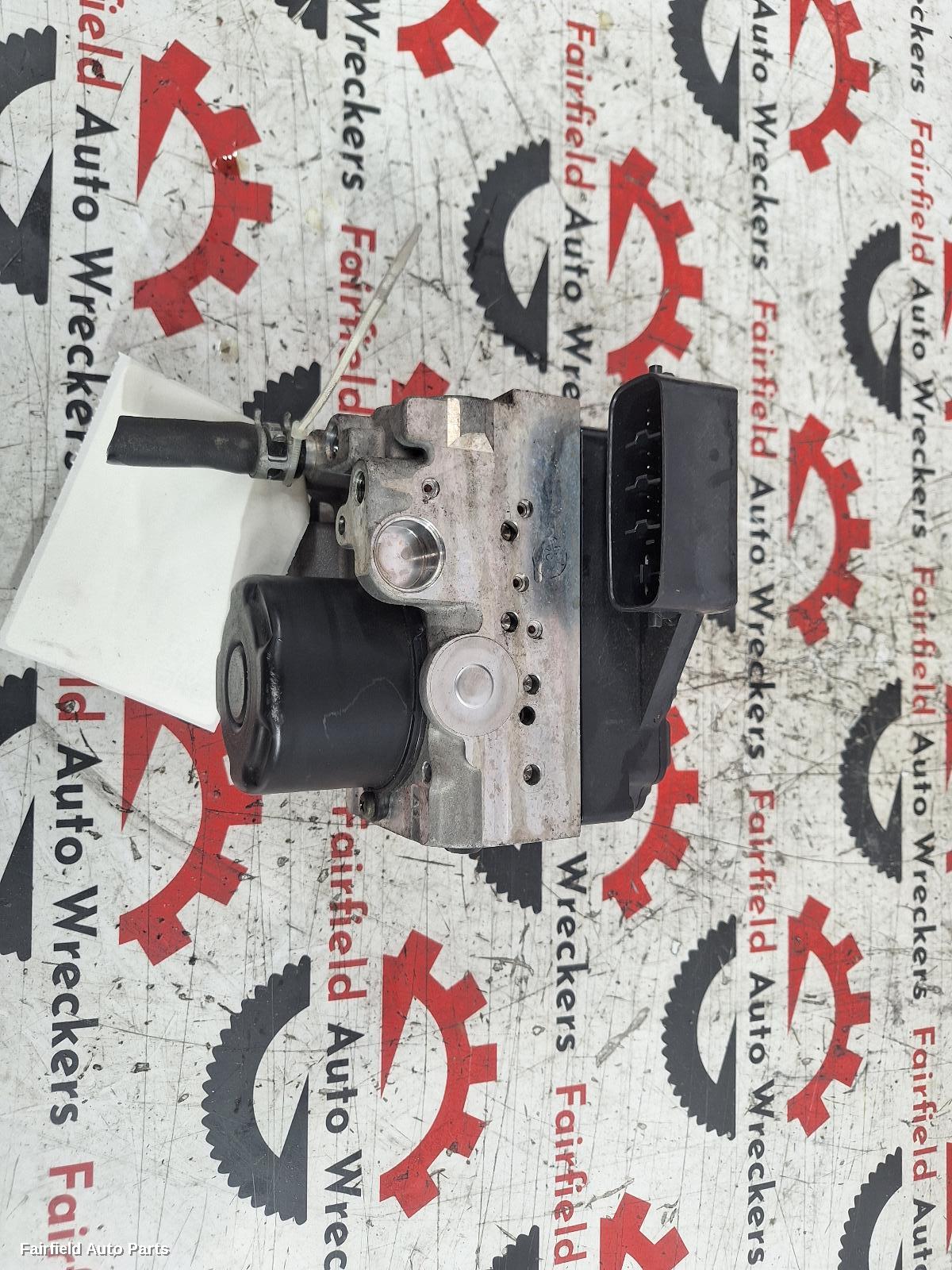 1998-2005 Lexus Is200/is300 Abs Pump Modulator