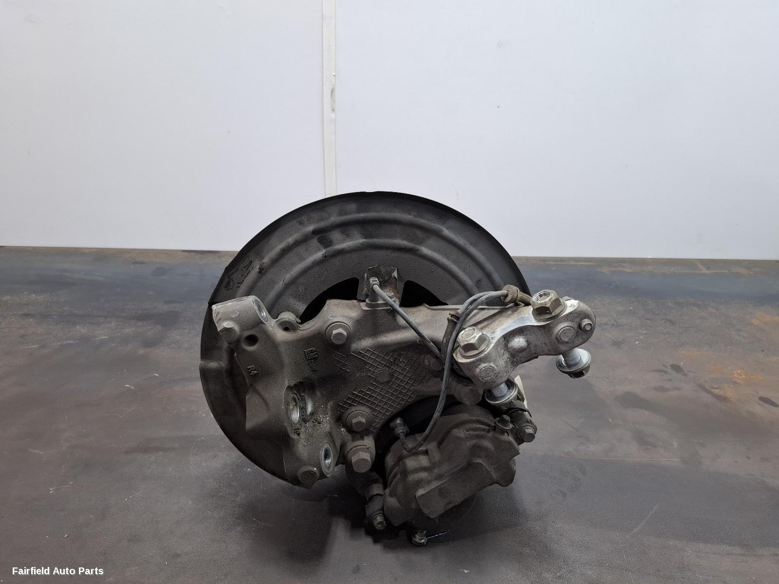 2013-2017 Holden Commodore Right Front Hub Assembly