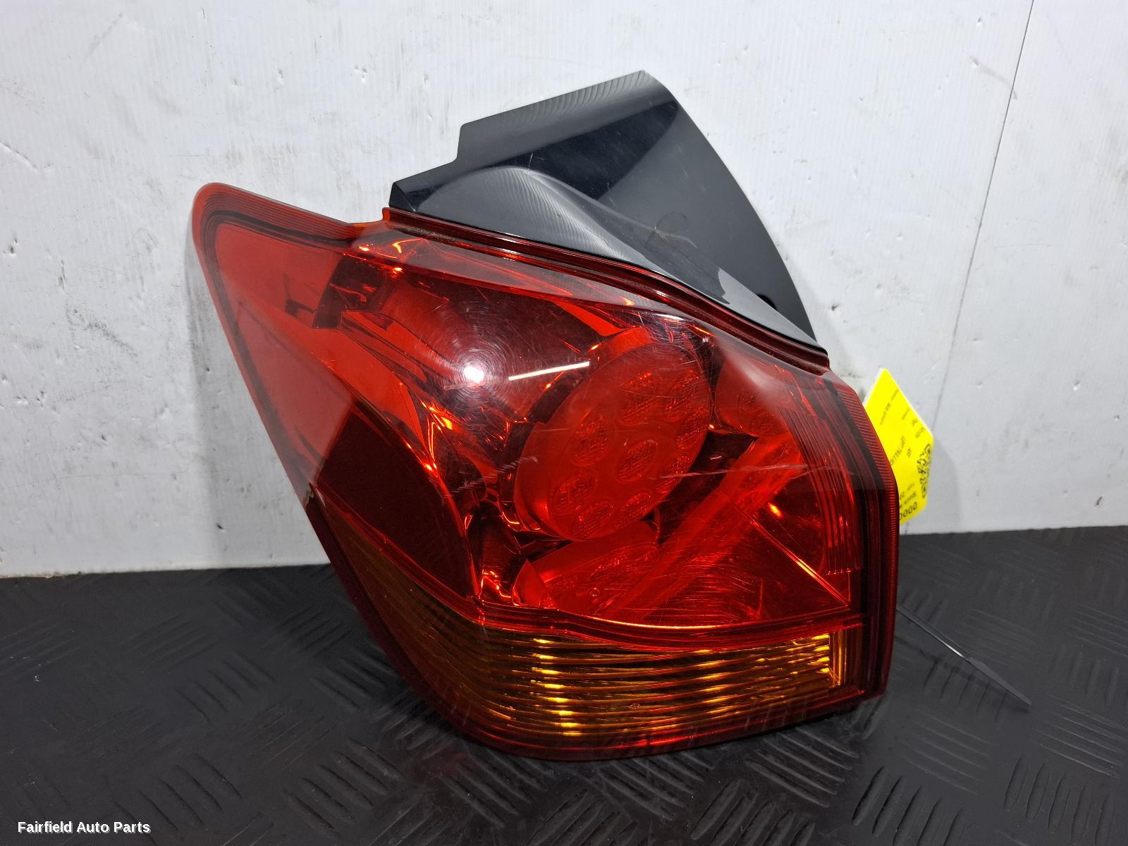 2010-2019 Mitsubishi Asx Left Taillight