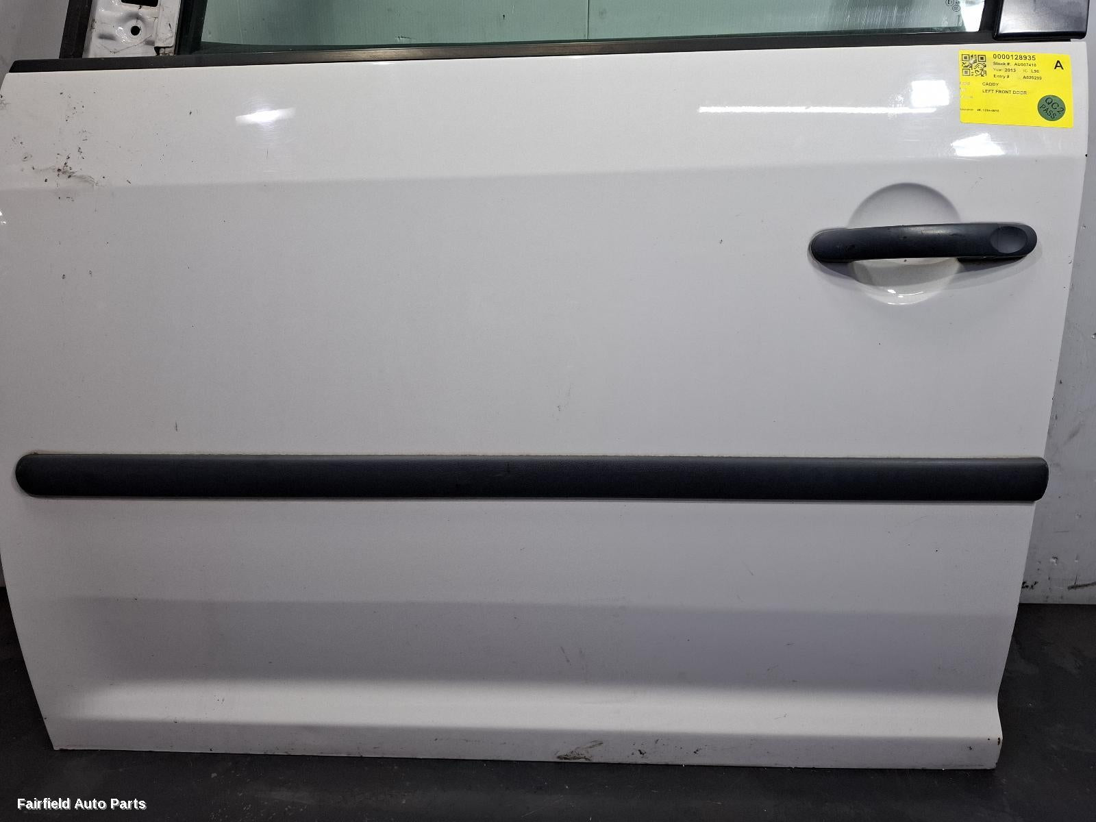 2004-2015 Volkswagen Caddy Left Front Door