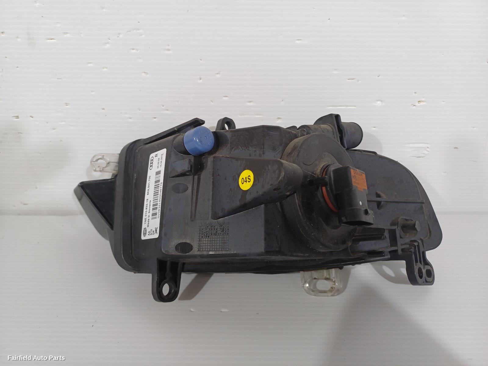 2015-2018 Audi A1 Right Indicator Fog Side