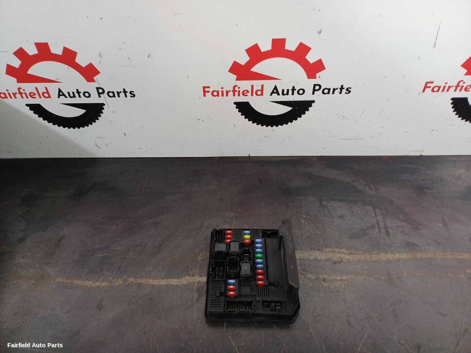2007-2014 Nissan Dualis Fuse Box