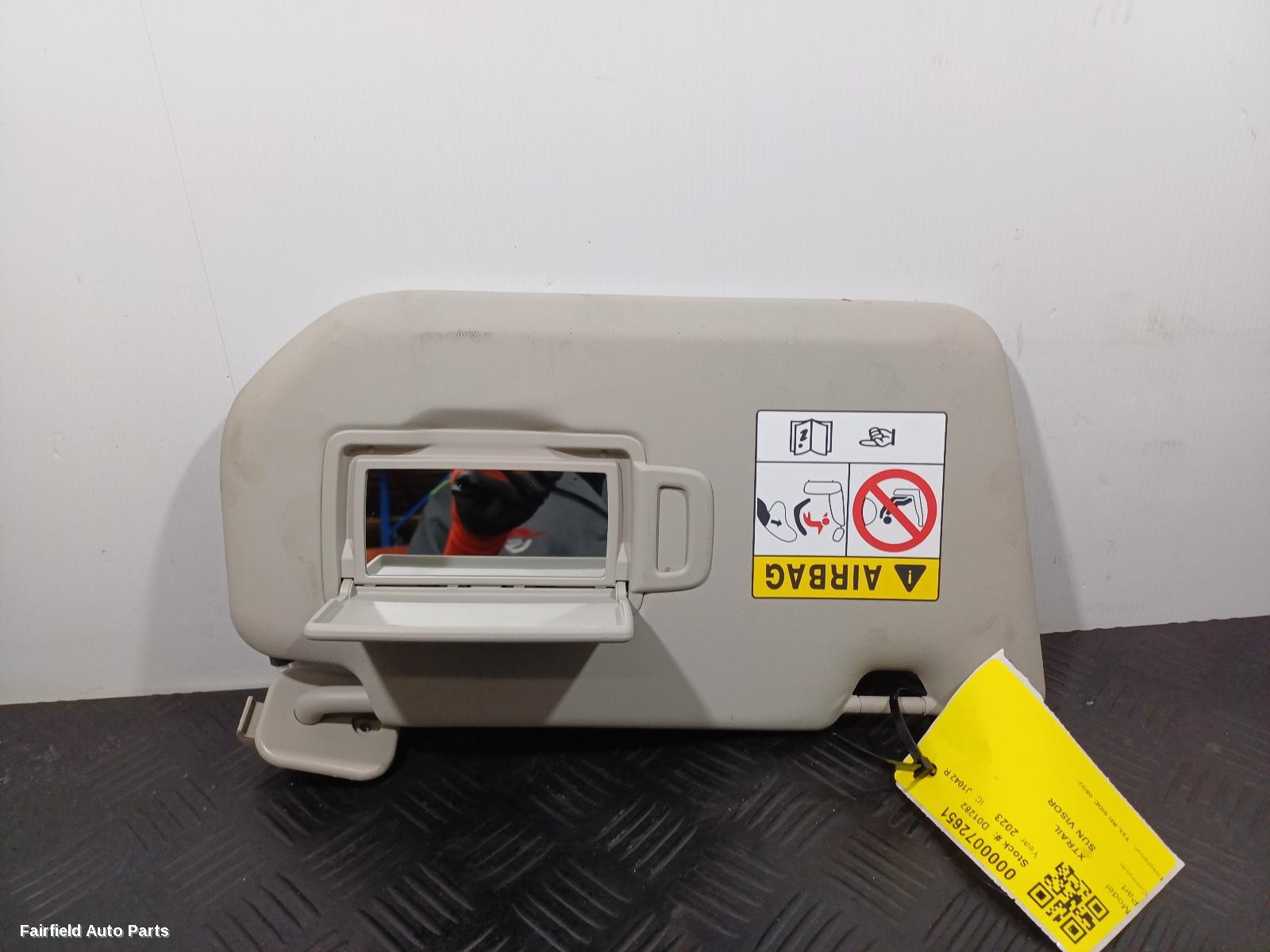 2022-2026 Nissan Xtrail Sunvisor