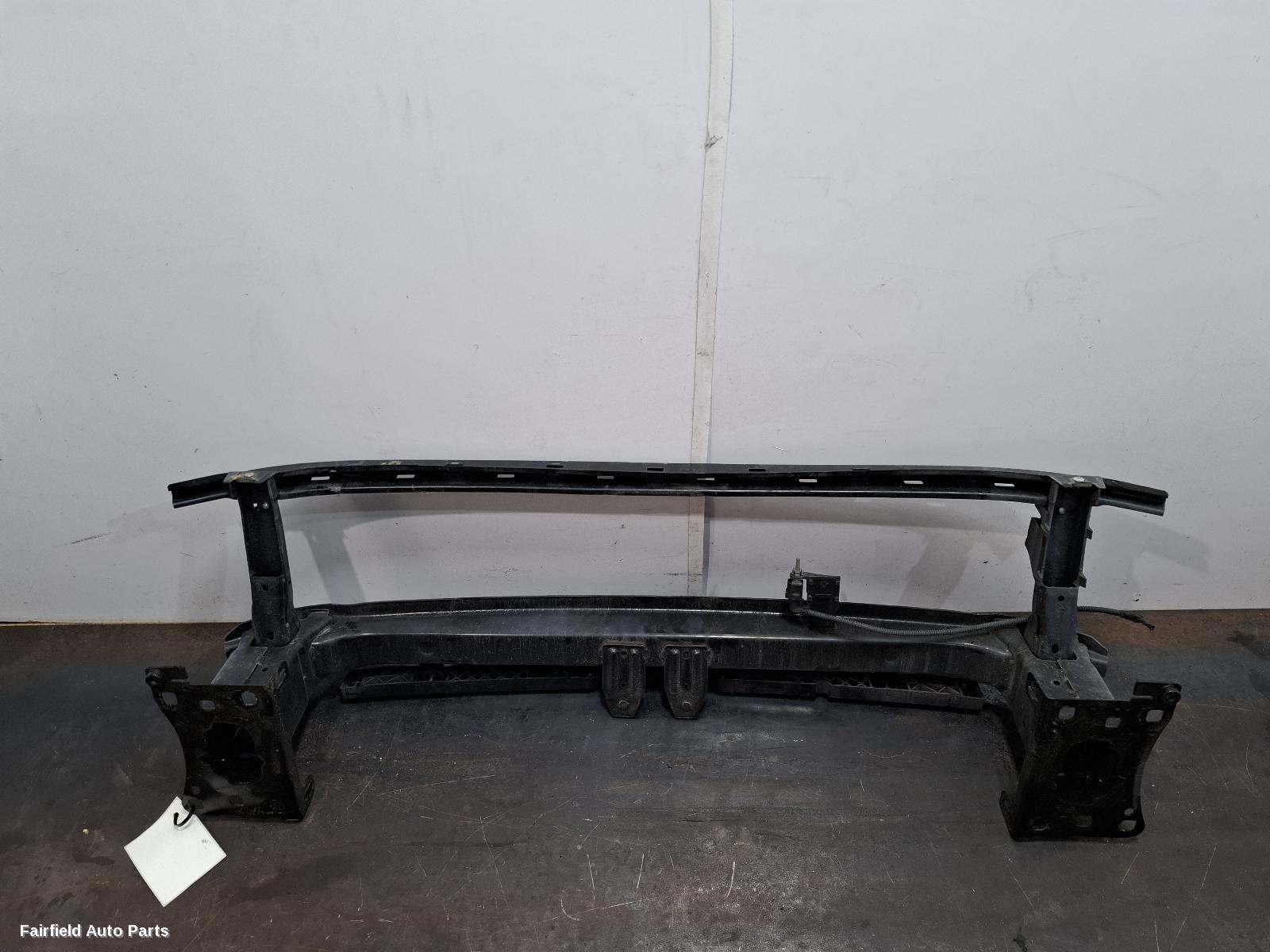 2020-2023 Volkswagen Passat F Bar Reinforc Brack