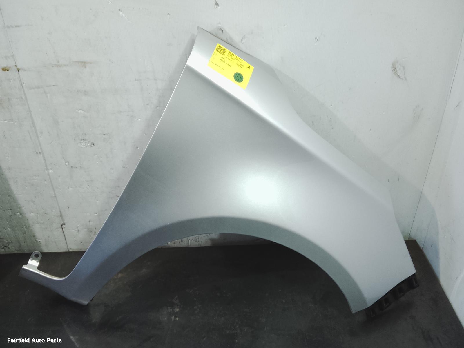 2018-2025 Mg Mg3 Right Guard