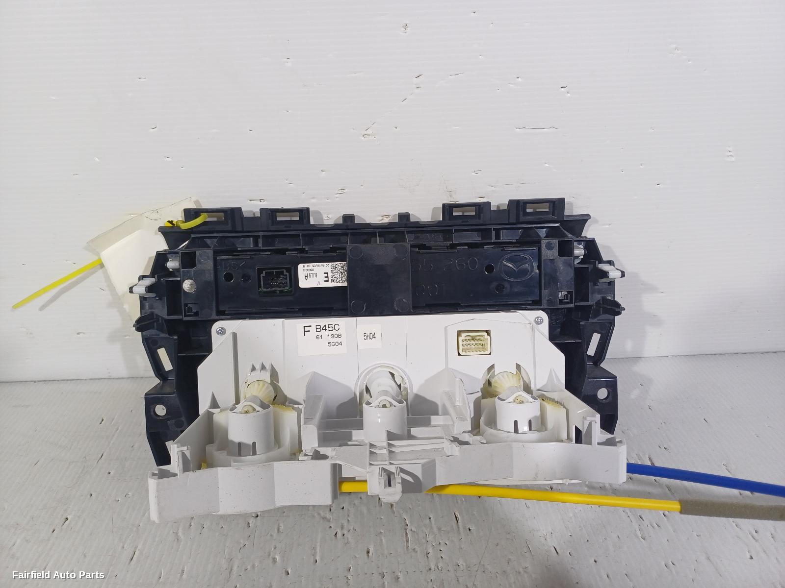 2013-2016 Mazda 3 Heater Ac Controls