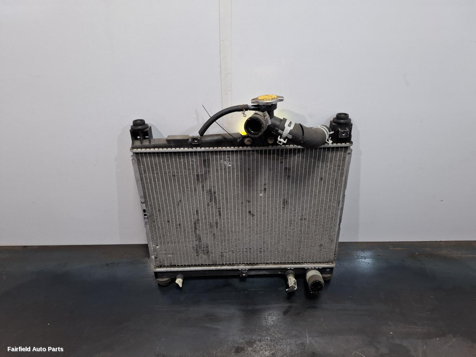 1999-2005 Toyota Echo Radiator