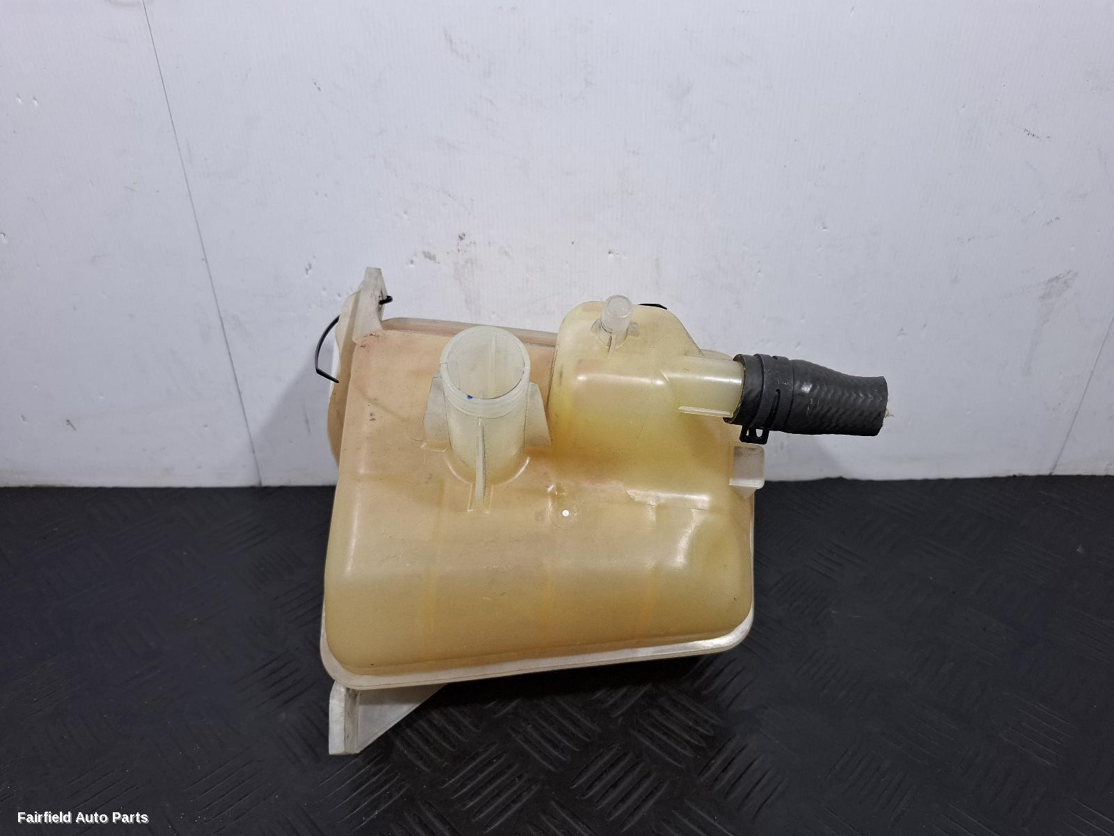 2020-2024 Ldv D90 Overflow Bottle