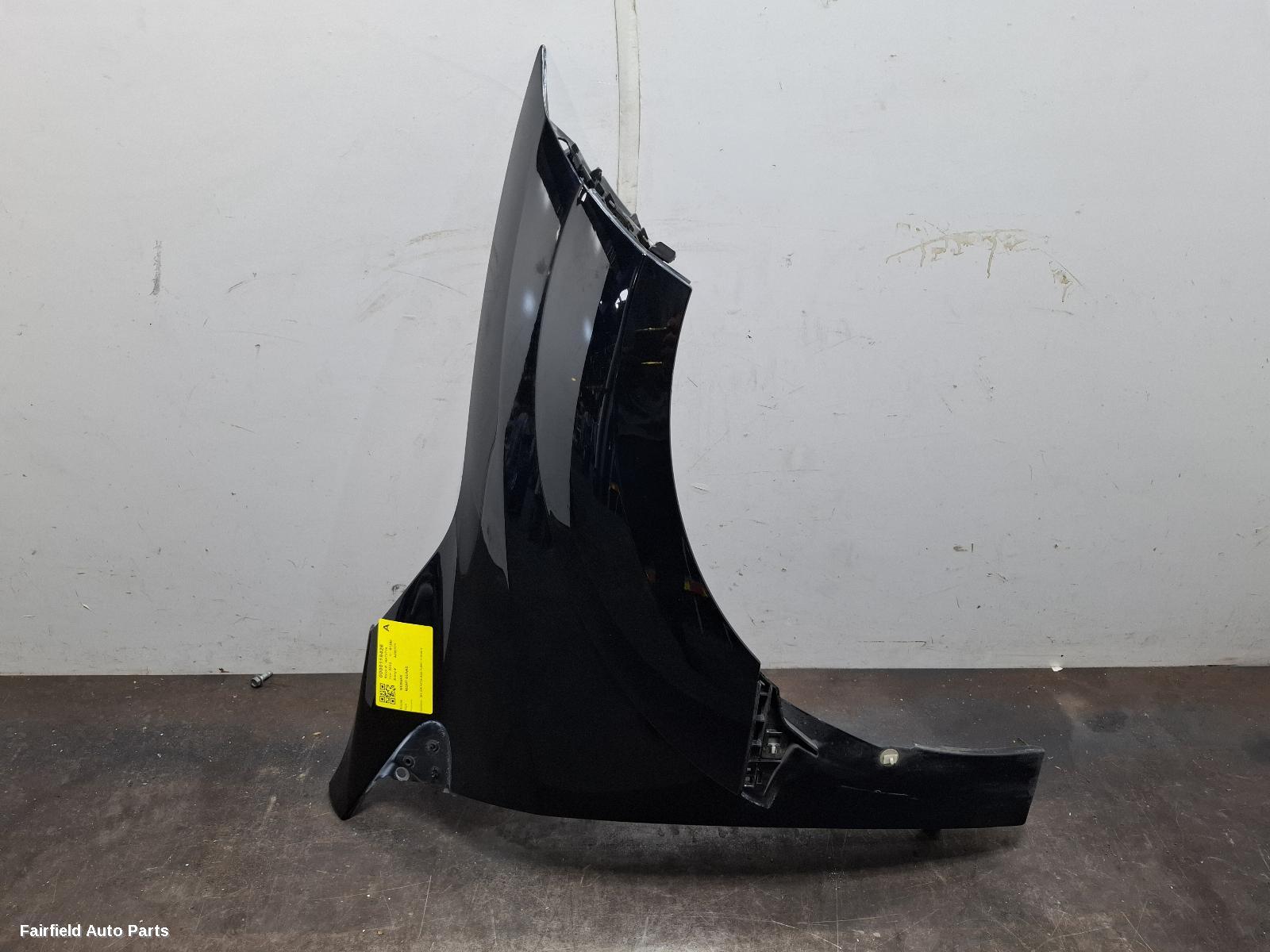 2010-2016 Renault Megane Right Guard