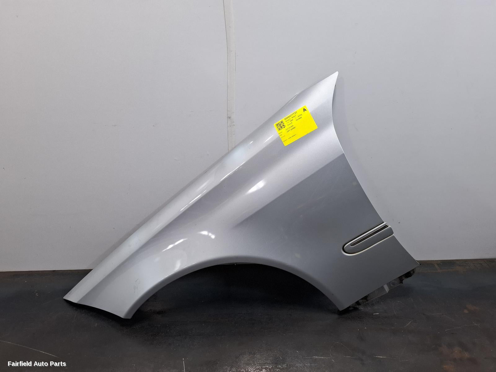 2008-2011 Mercedes Clc Class Left Guard