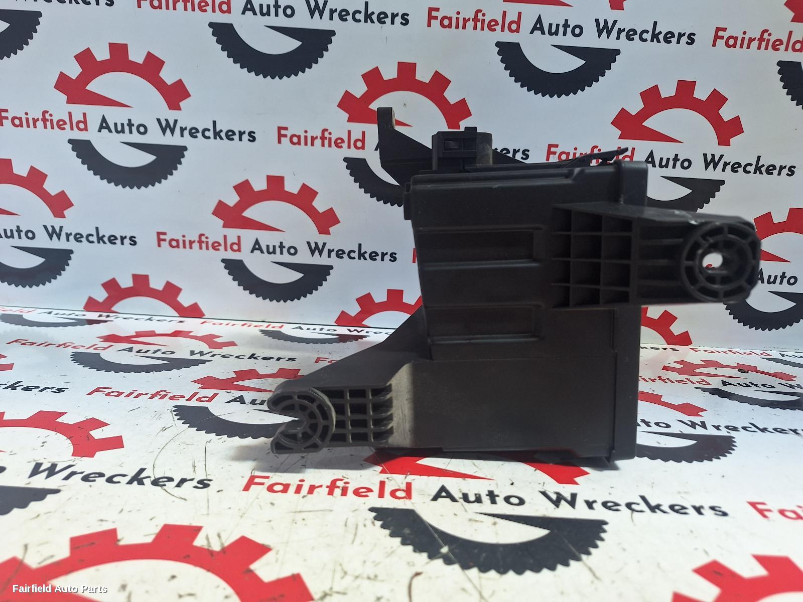 2015-2023 Nissan Navara Fuse Box
