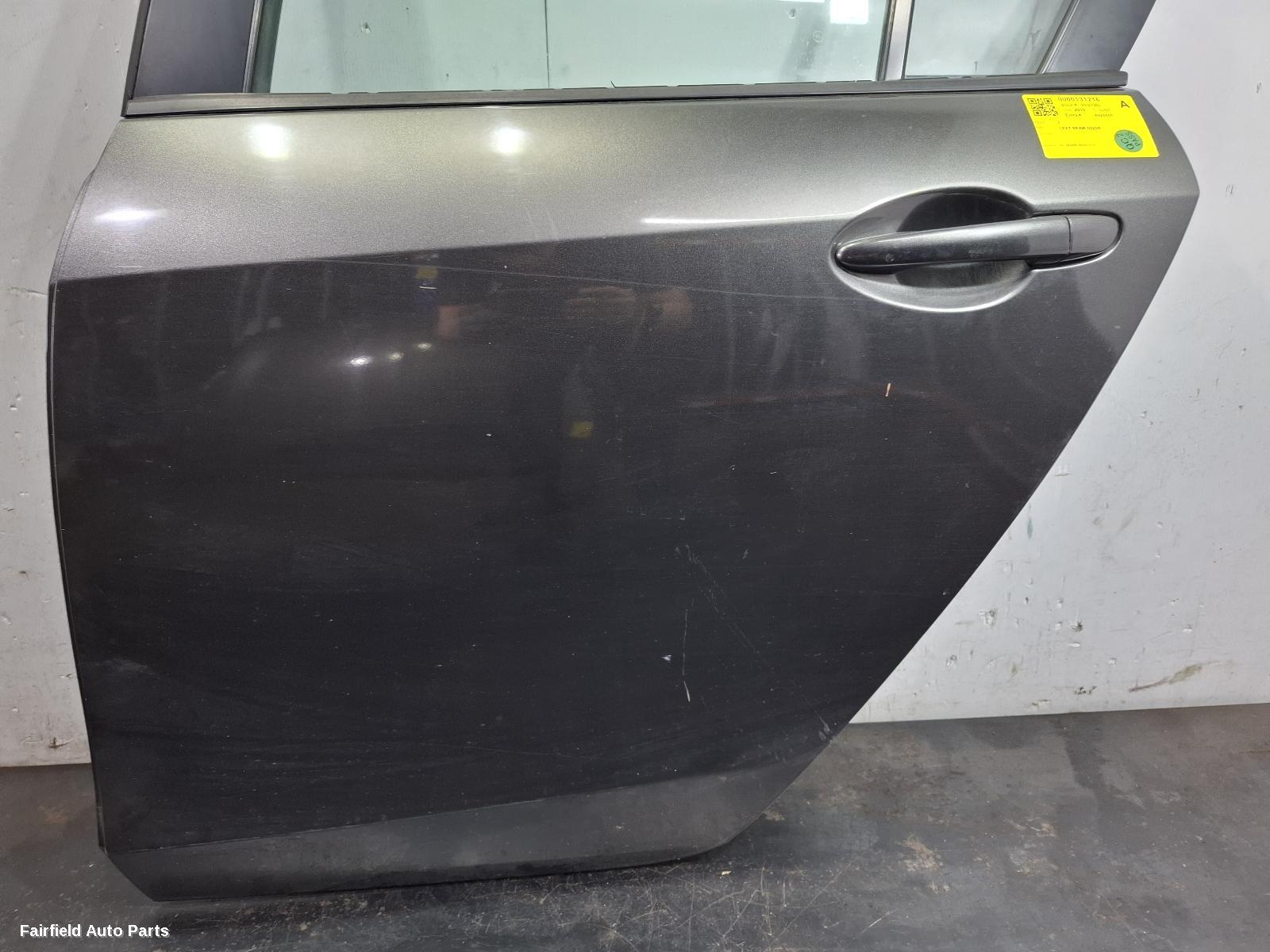 2009-2013 Mazda 3 Left Rear Door Sliding