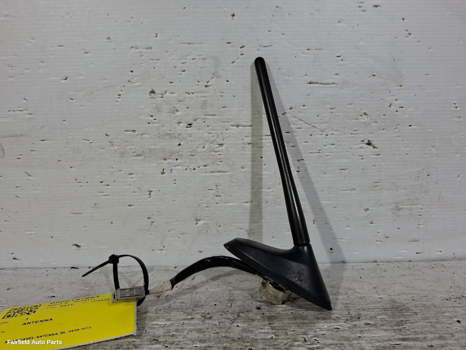2009-2013 Mazda 3 Antenna