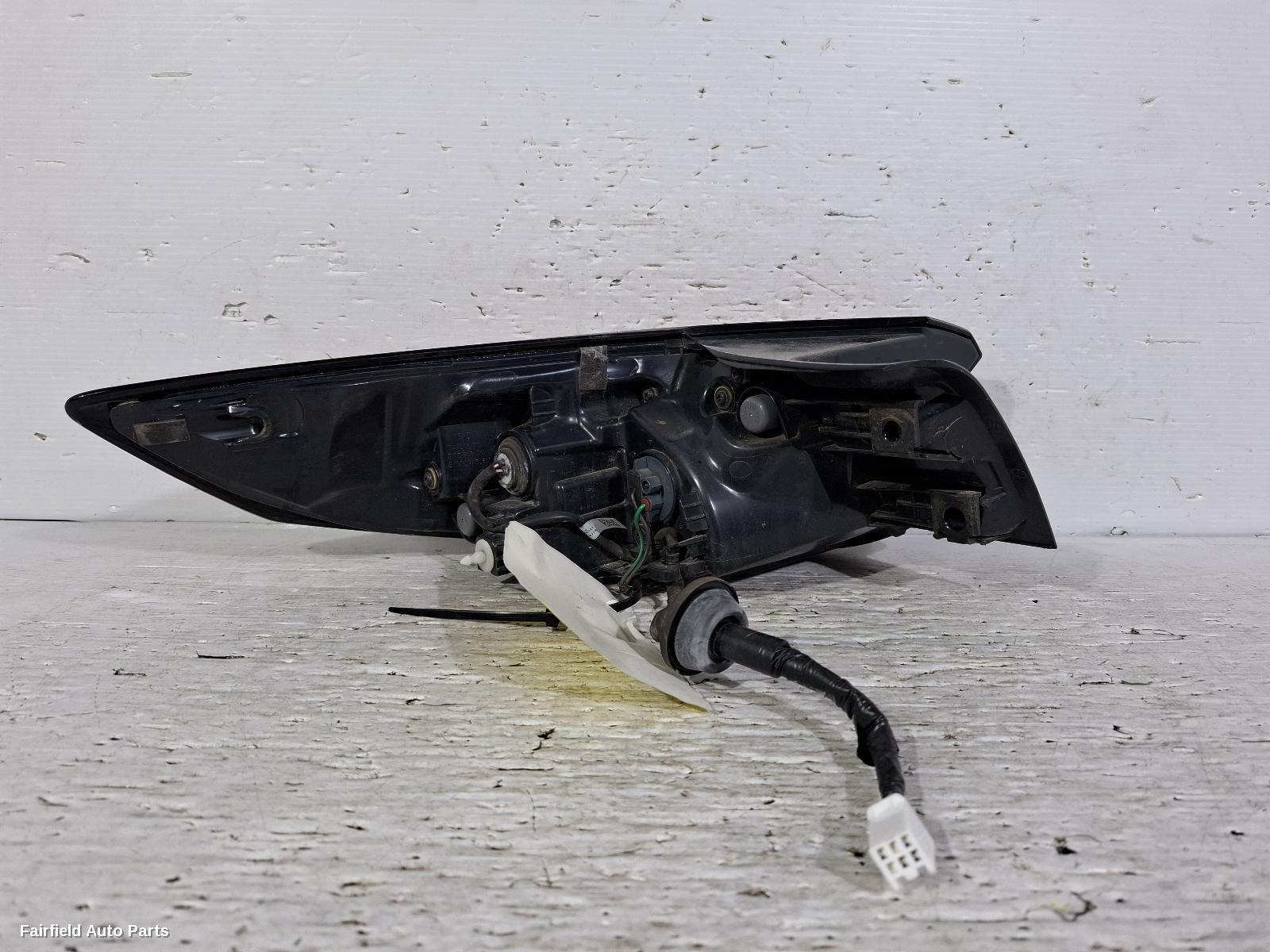 2018-2022 Mazda Cx8 Right Taillight
