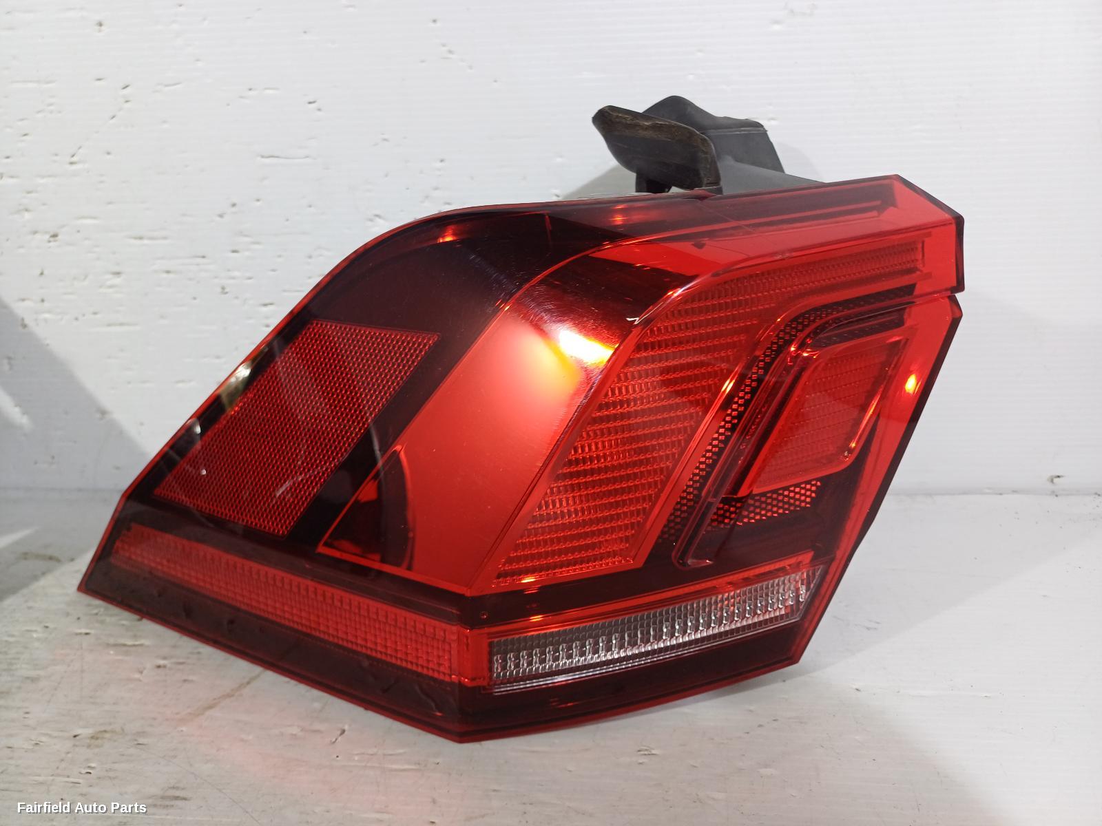 2021-2024 Volkswagen Tiguan Left Taillight