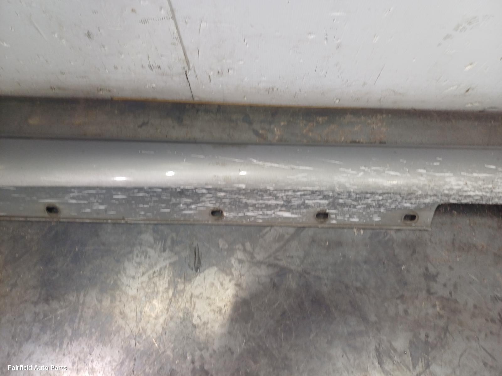 2011-2015 Mercedes C Class Side Step Skirt