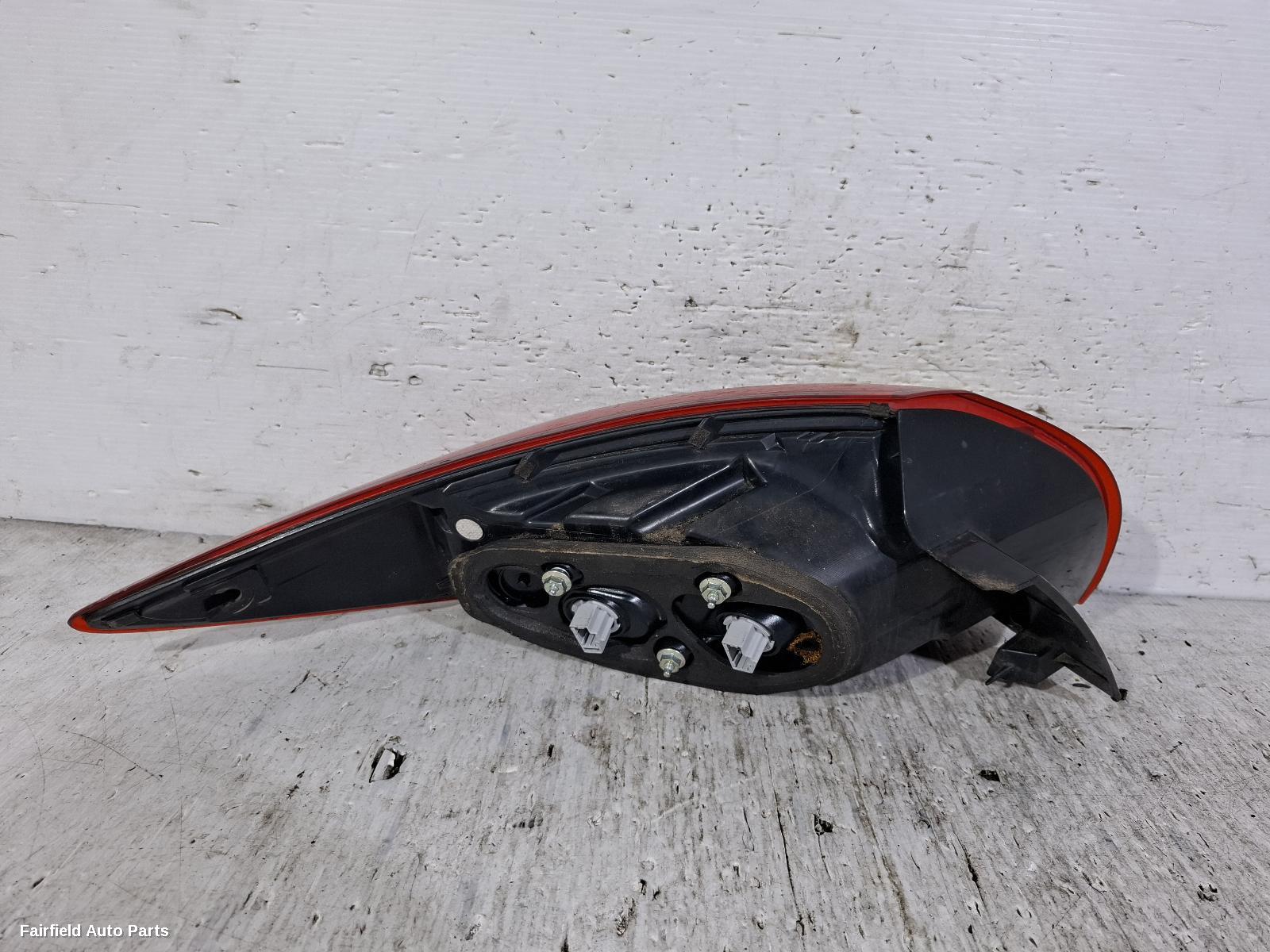 2012-2016 Mazda Cx5 Right Taillight