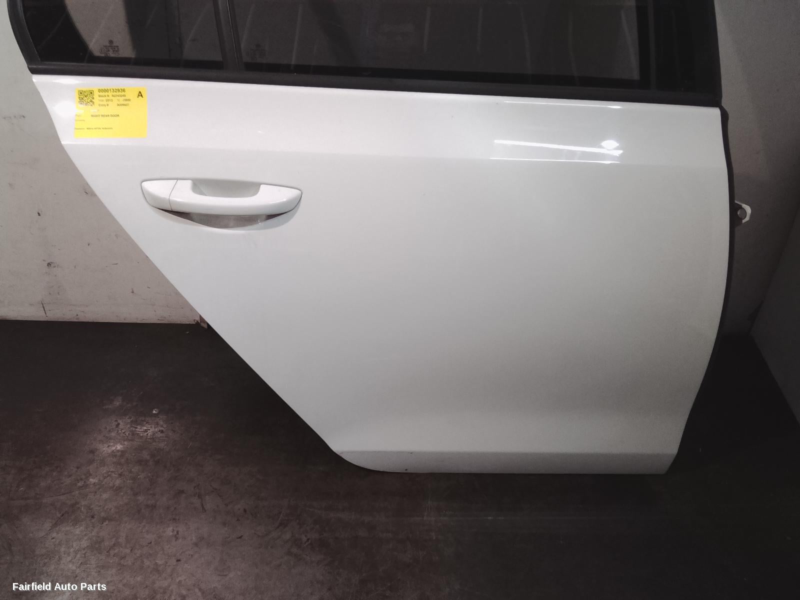 2008-2013 Volkswagen Golf Right Rear Door Sliding