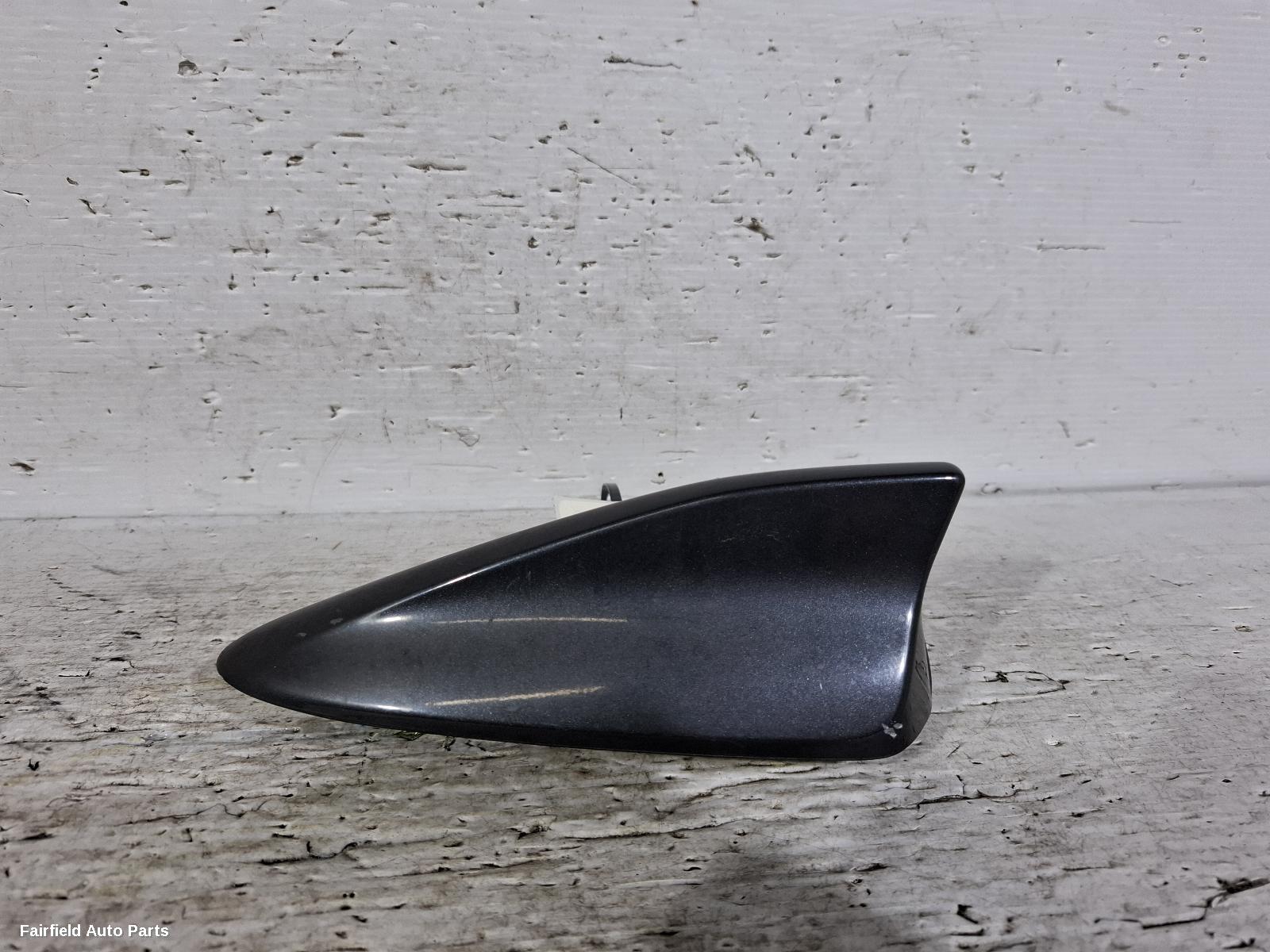2018-2023 Mazda Cx8 Antenna