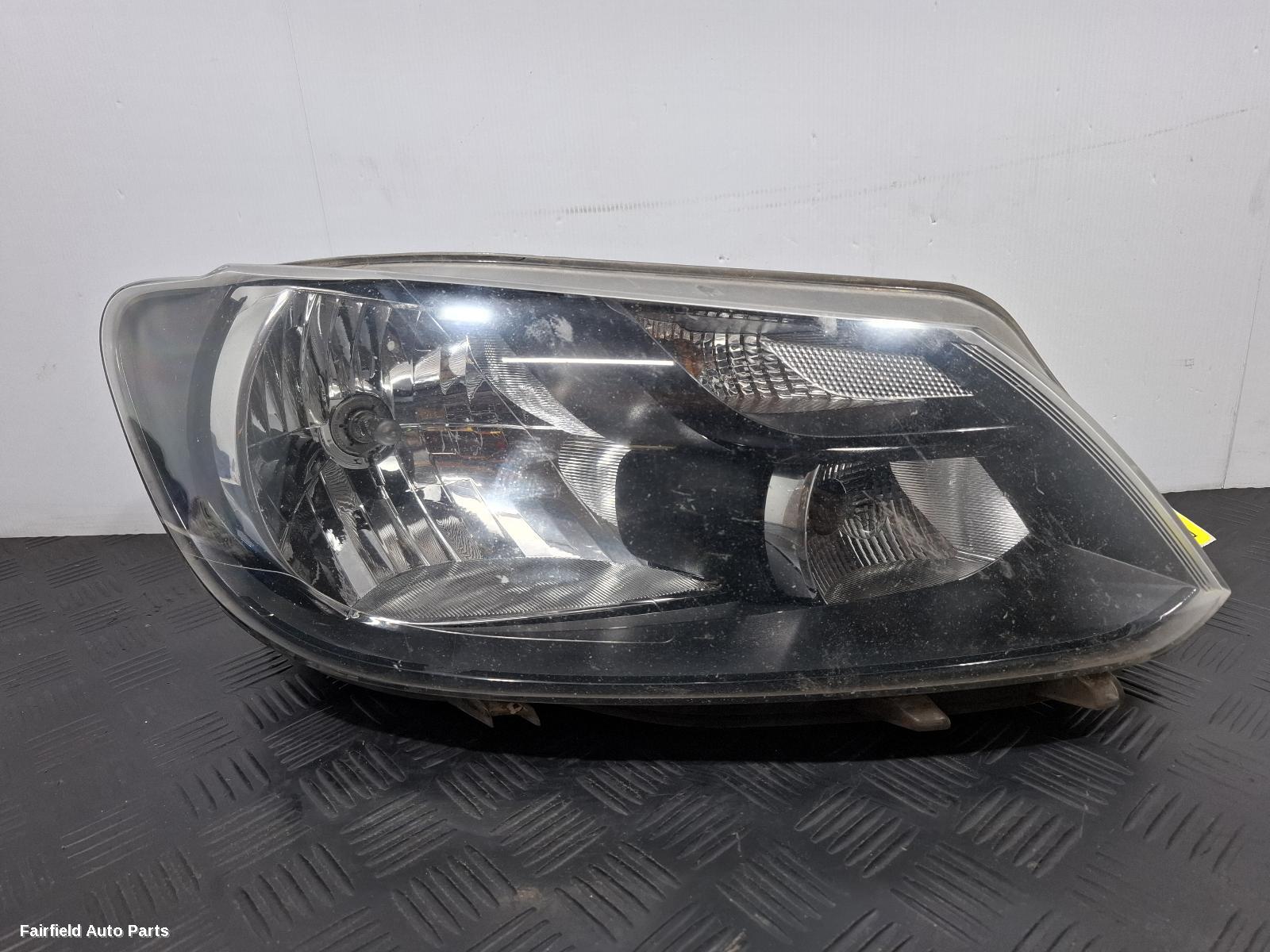 2010-2015 Volkswagen Caddy Right Headlamp