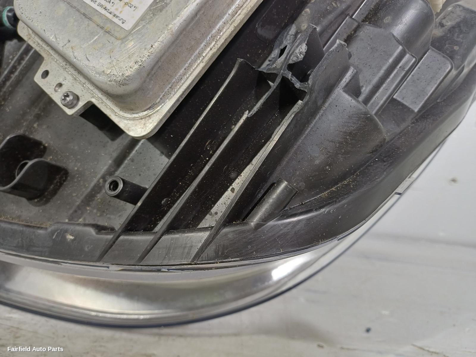 2009-2013 Mercedes E Class Right Headlamp