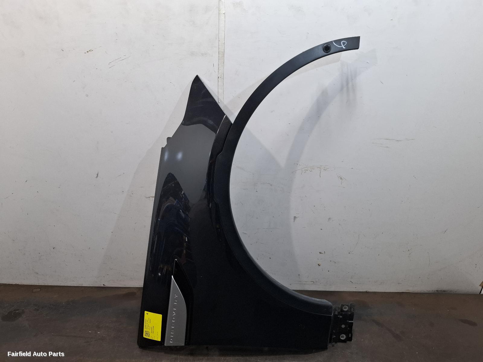 2016-2026 Land Rover Discovery Right Guard