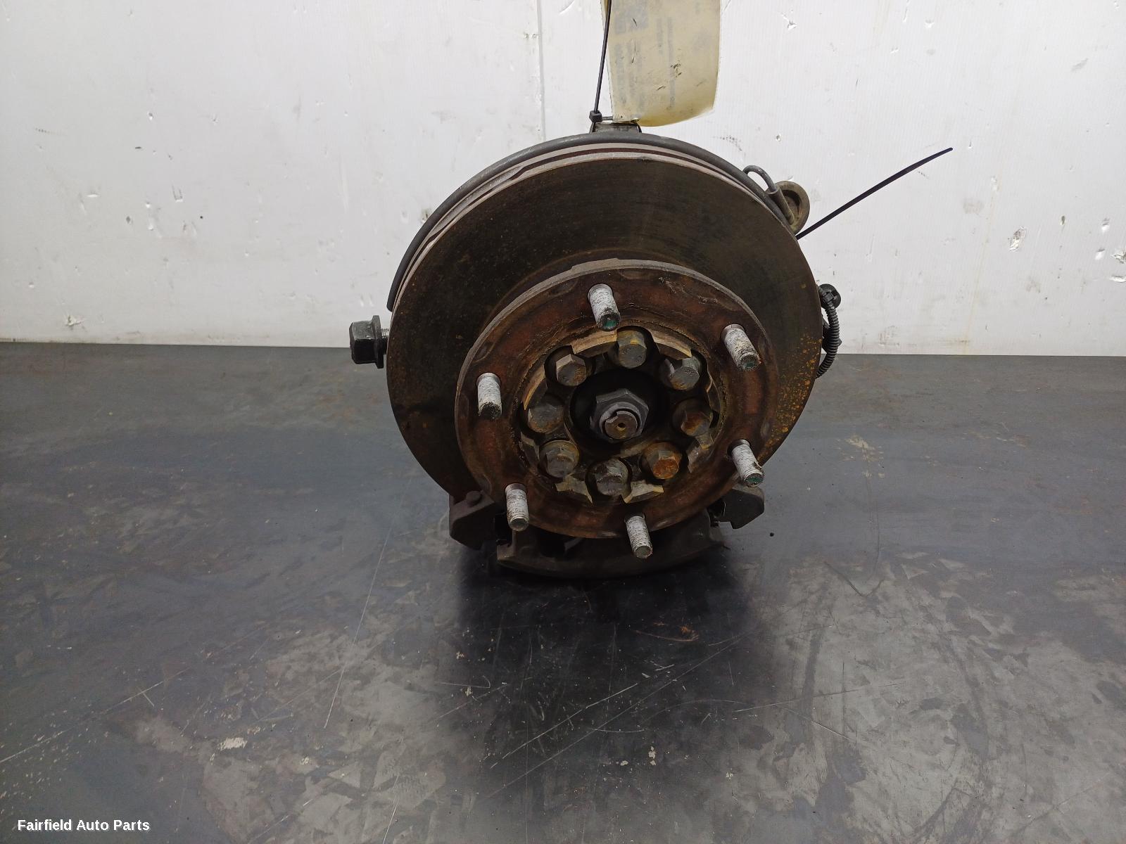 2020-2026 Ldv Deliver 9 Right Front Hub Assembly