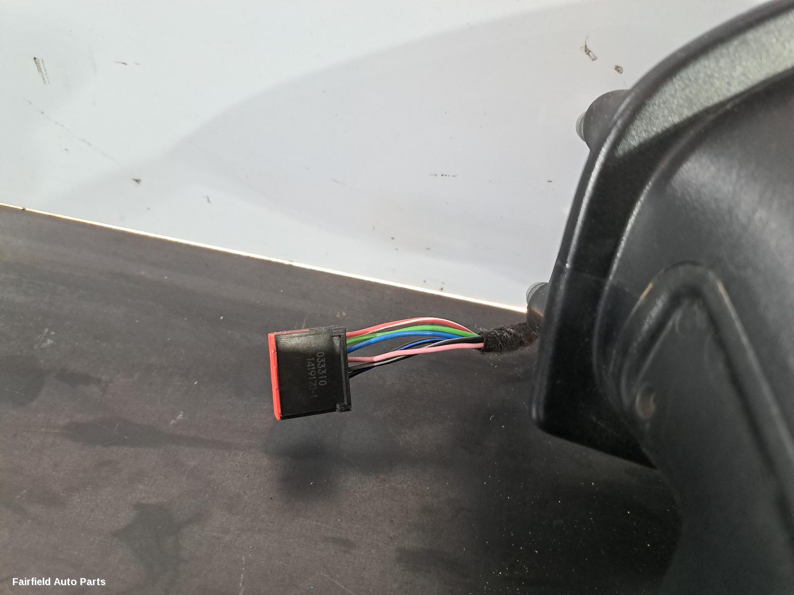 2009-2013 Land Rover Rangerover Sport Left Door Mirror